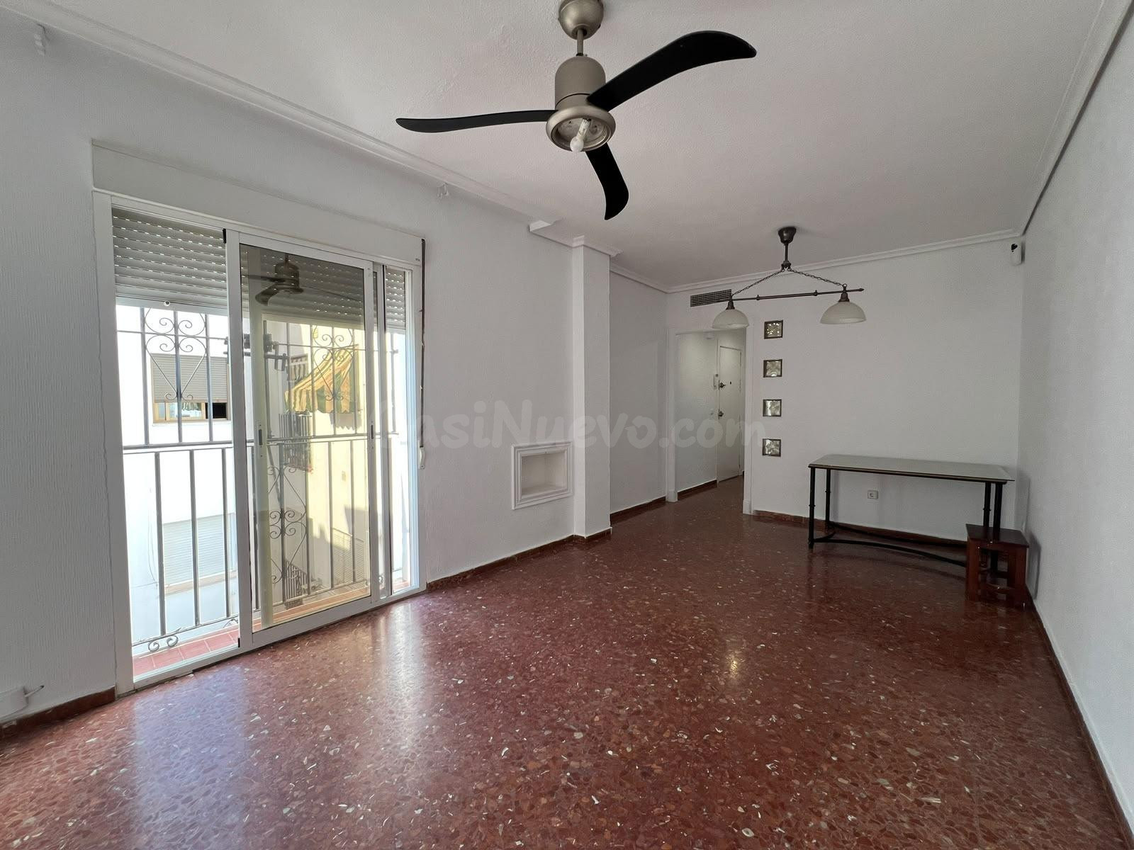 Amplio piso en alquiler en Plaza San Rafael, Córdoba