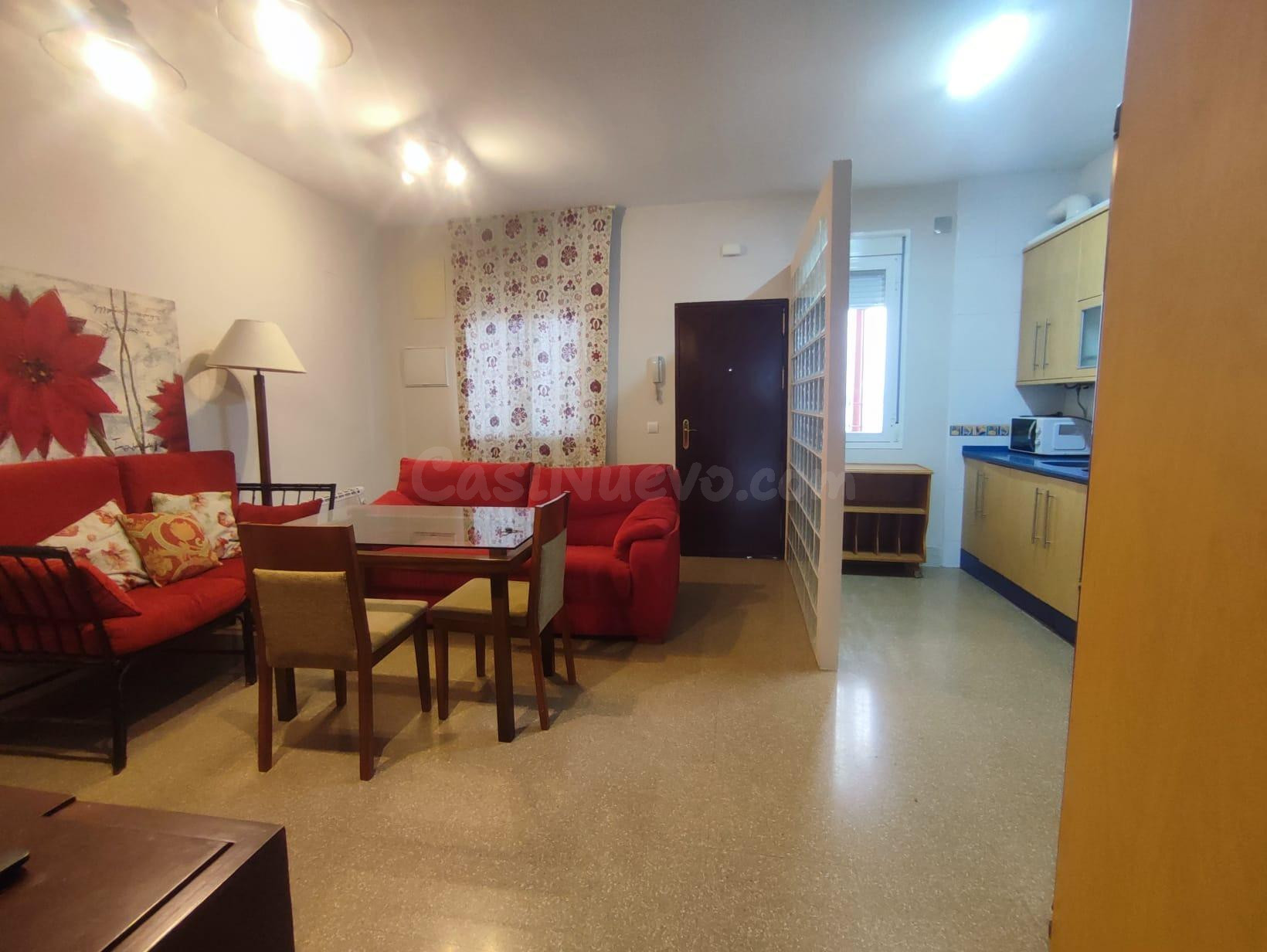 ESTUPENDA VIVIENDA JUNTO A LA AV. BARCELONA, DOS DORMITORIOS CON BALCONADA!!!!