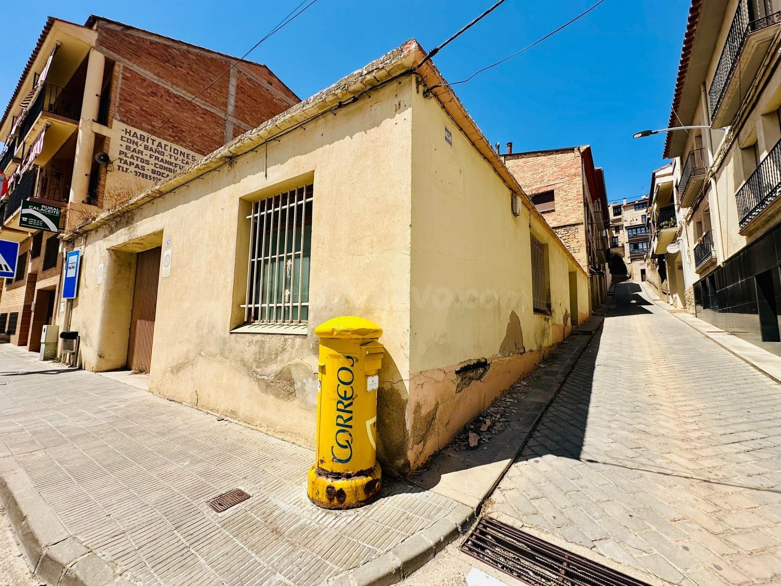 Local comercial en Calaceite - foto 2