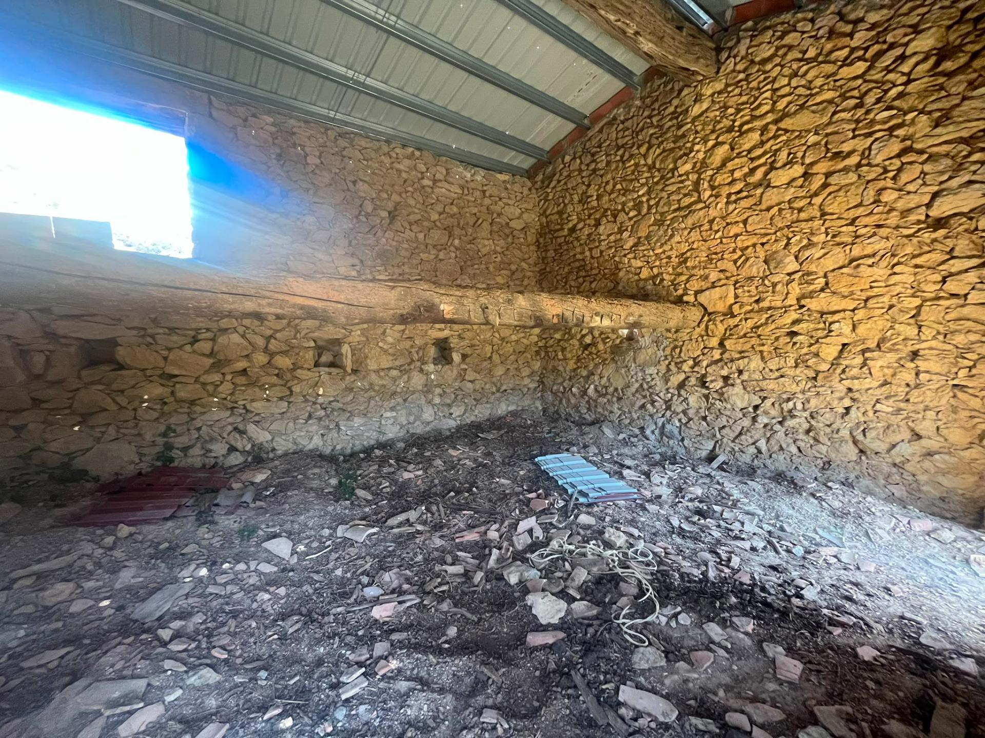 Finca rústica con masía en Peñarroya de Tastavins - foto 5