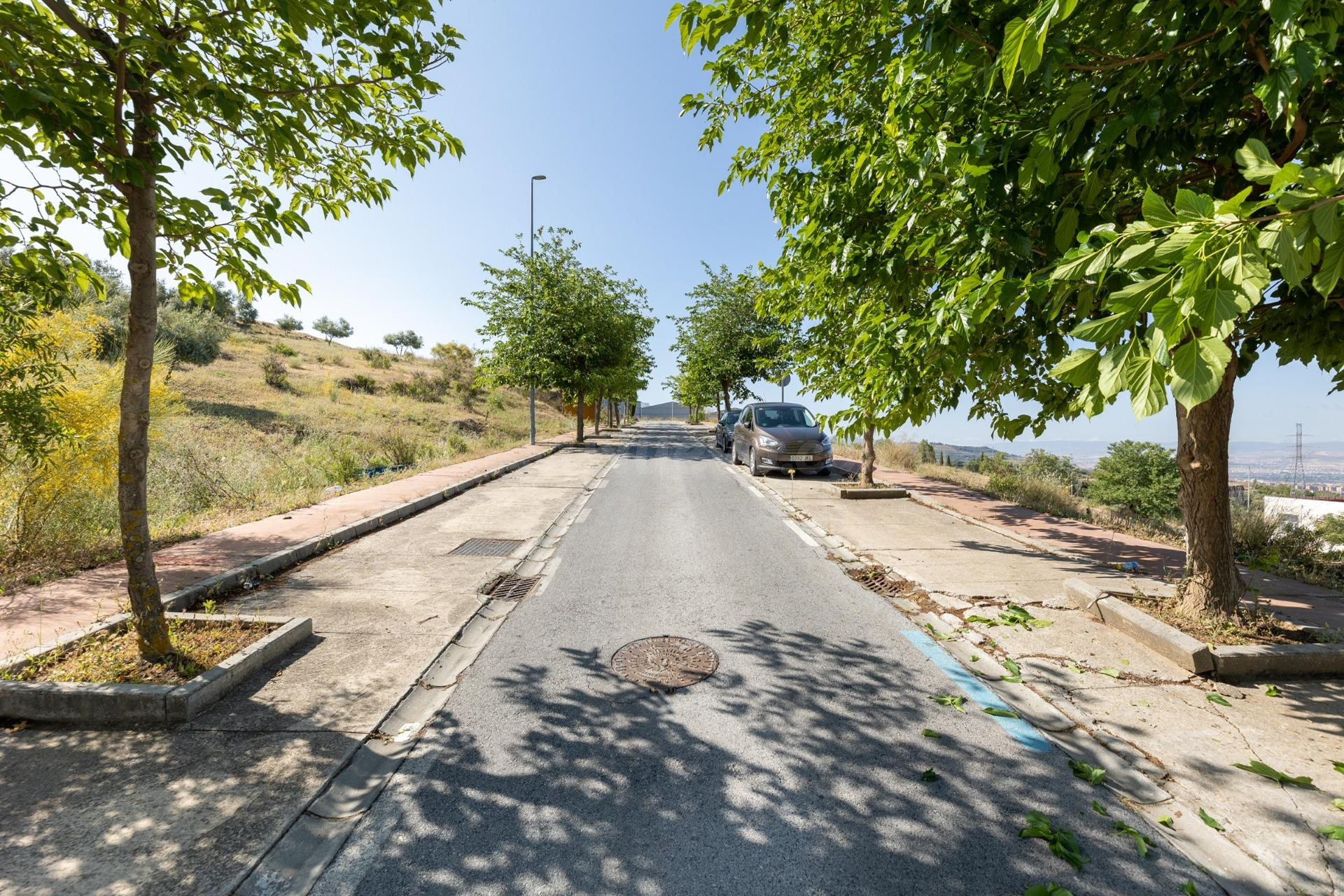 Terreno industrial en Alfacar, perfecto para inversores