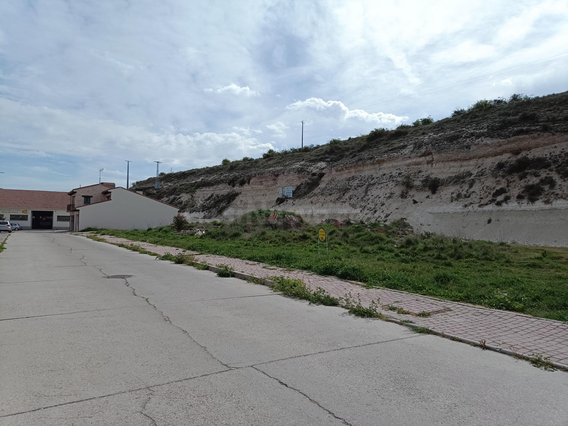 Parcelas en venta en Cuéllar (Segovia). 2 parcelas. 387 m2 e - foto 2