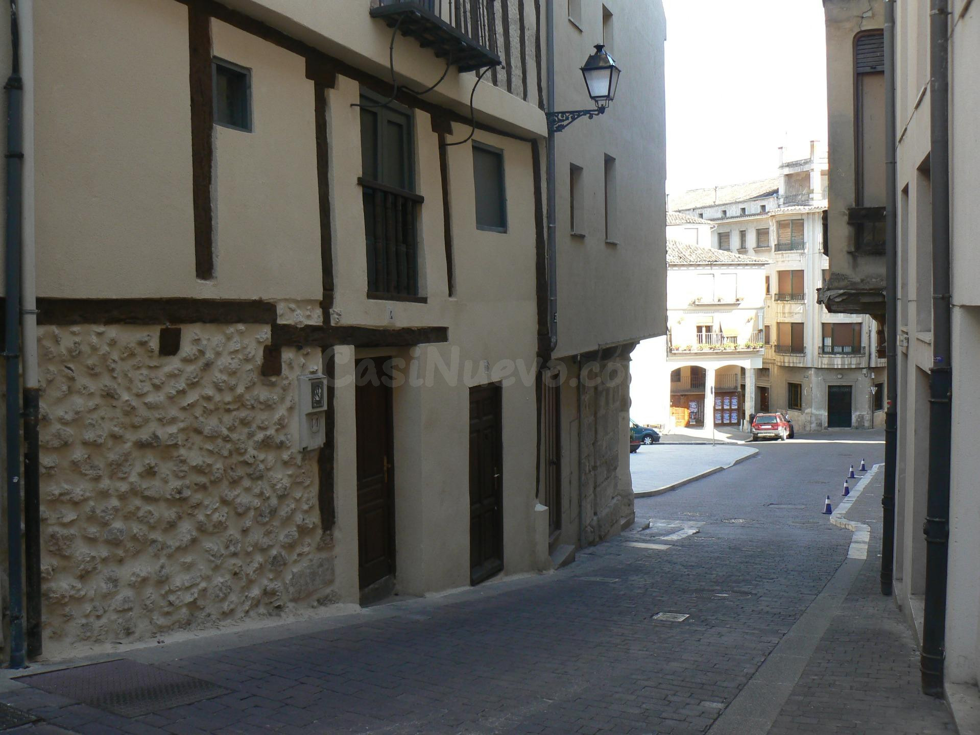 Casa en venta en Cuéllar (Segovia). Junto Plaza Mayor. Refor