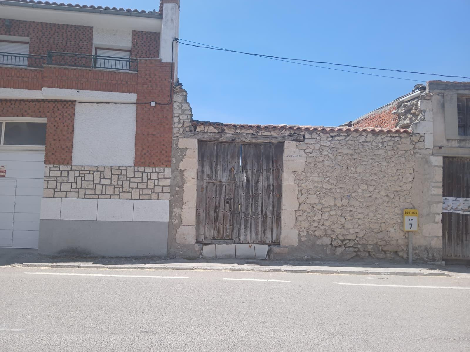 Terreno Urbano en Calle Rosa Baja, 1, Olombrada. Ref.2117 - foto 2