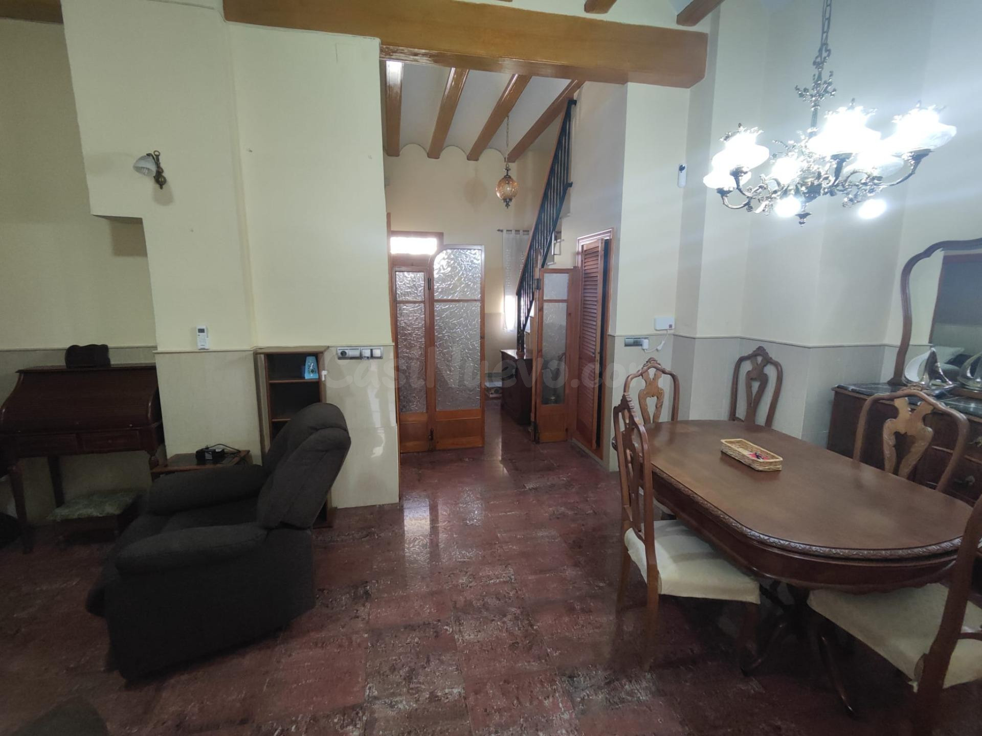 Casa de Pueblo con Terraza en Burjassot