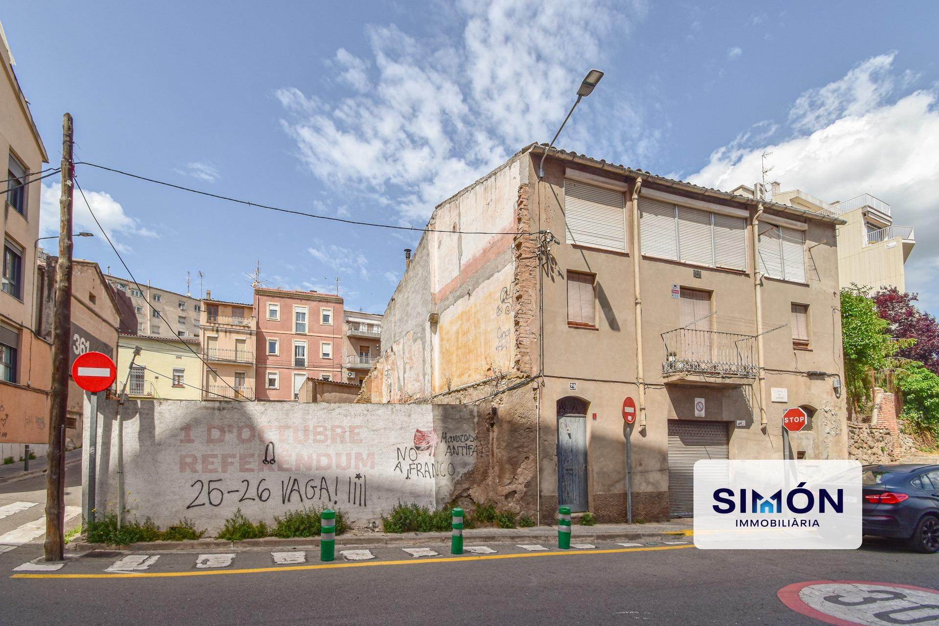 Parcela urbana en venta en el centro de Manresa de 95 m2 con - foto 4