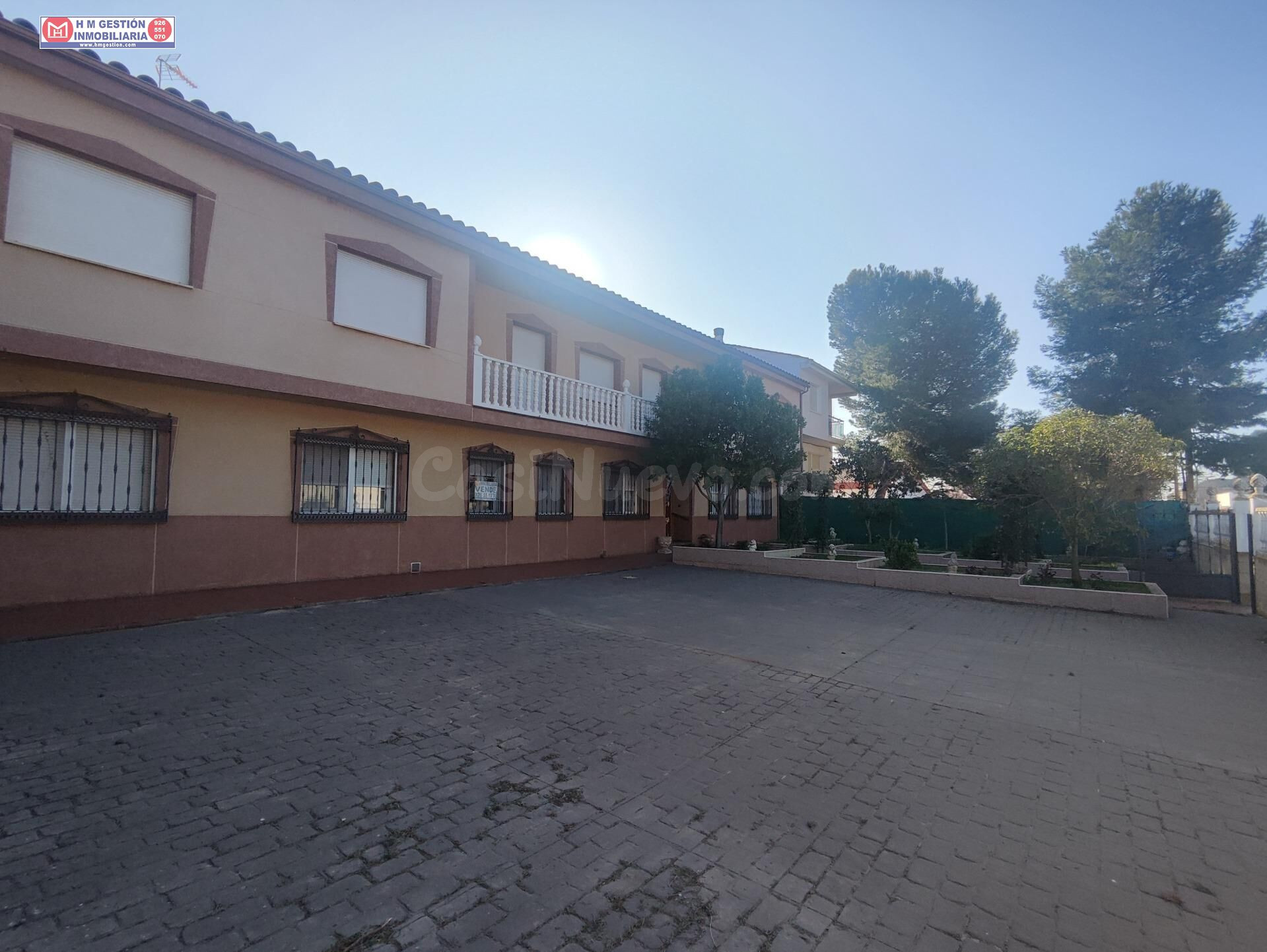 CASA RURAL, 7 DORMITORIOS DOBLES, BODEGA, CON PARCELA DE 38.