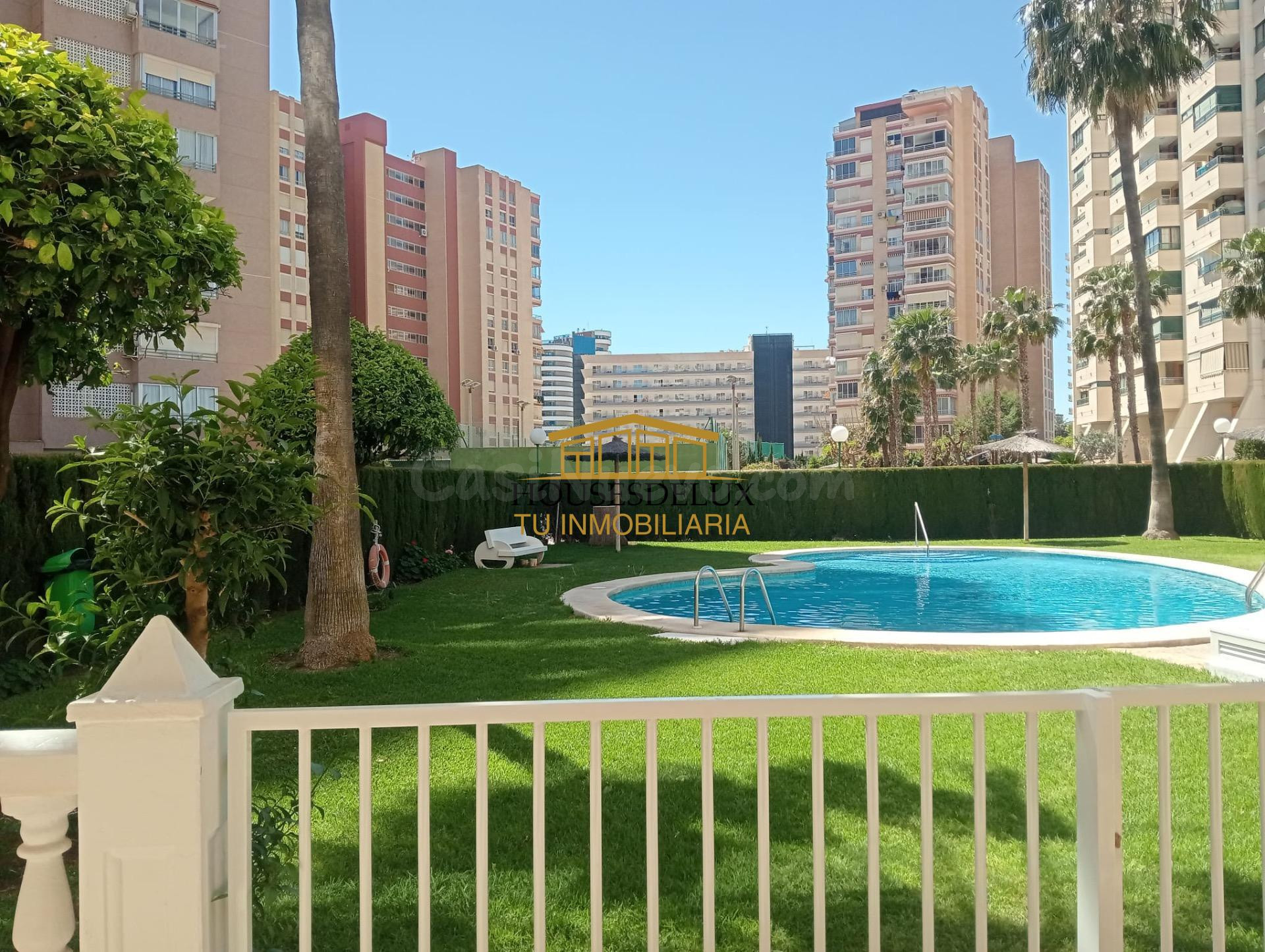 Piso de 60 m2 Reformado en Planta 11 • Rincón de Loix Bajo | Benidorm