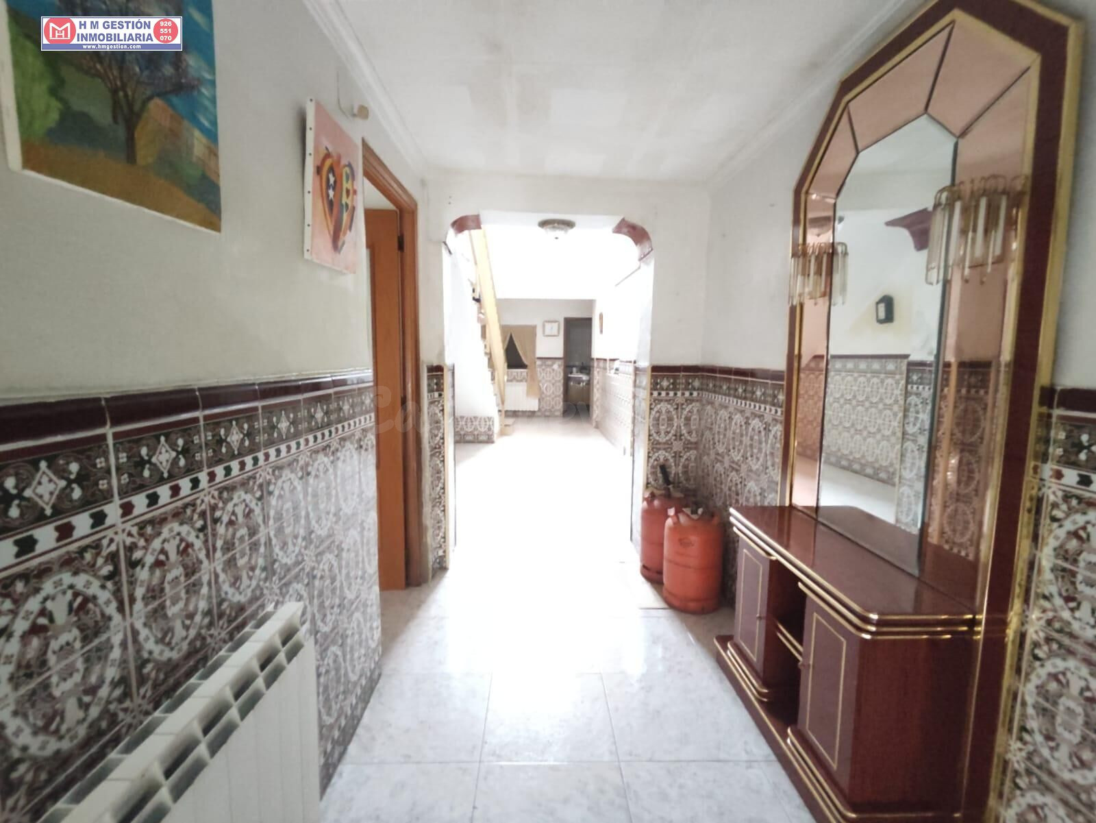 AMPLIA VIVIENDA DE DOS PLANTAS CON 151 METROS DE PARCELA Y 1 - foto 3