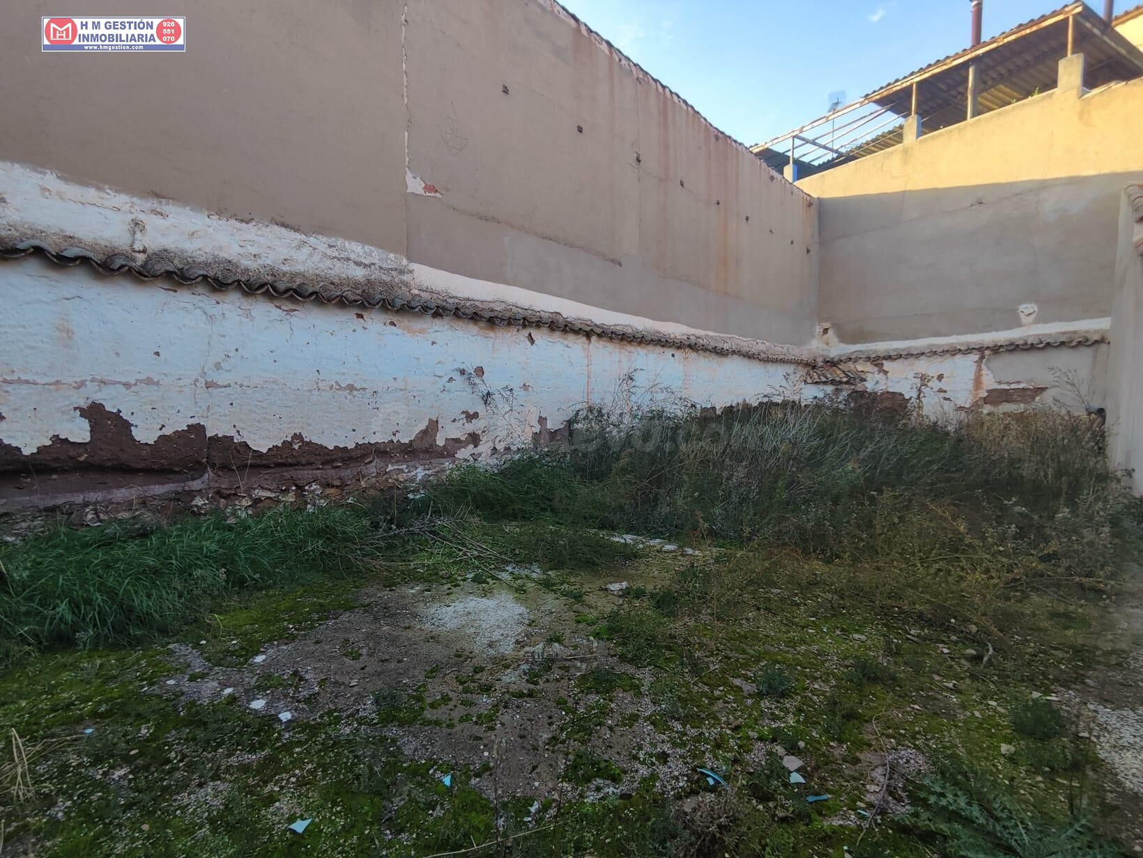 CASA DE PLANTA BAJA PARA AMPLIA REFORMA O COMO SOLAR. IDEAL  - foto 2