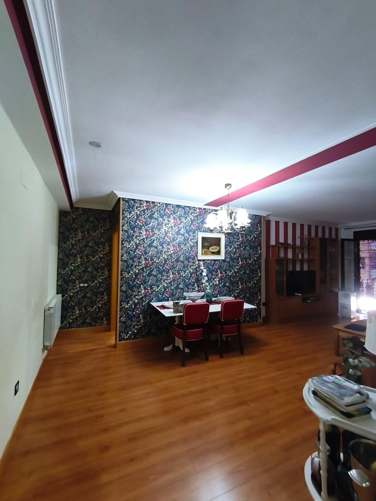 Acogedor Piso en el Corazón de Ocaña - Ideal para Familias - foto 3