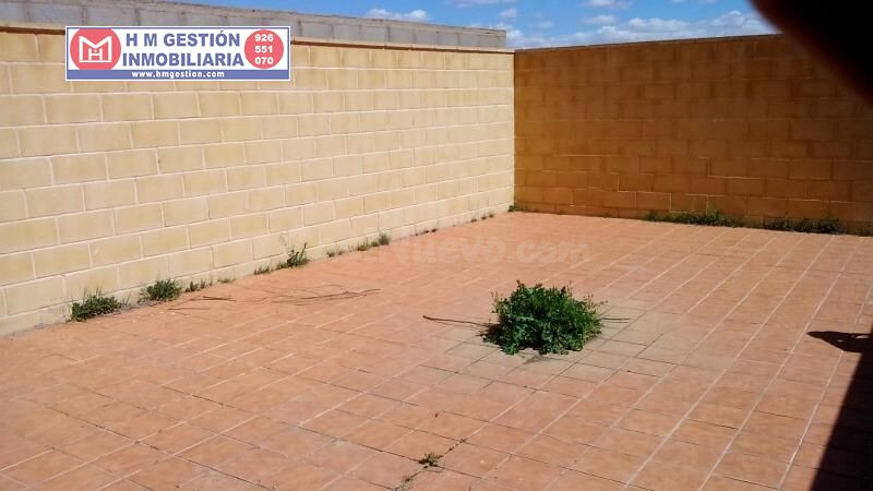 SE VENDE CASA ADOSADA EN ALAMEDA DE CERVERA - foto 5