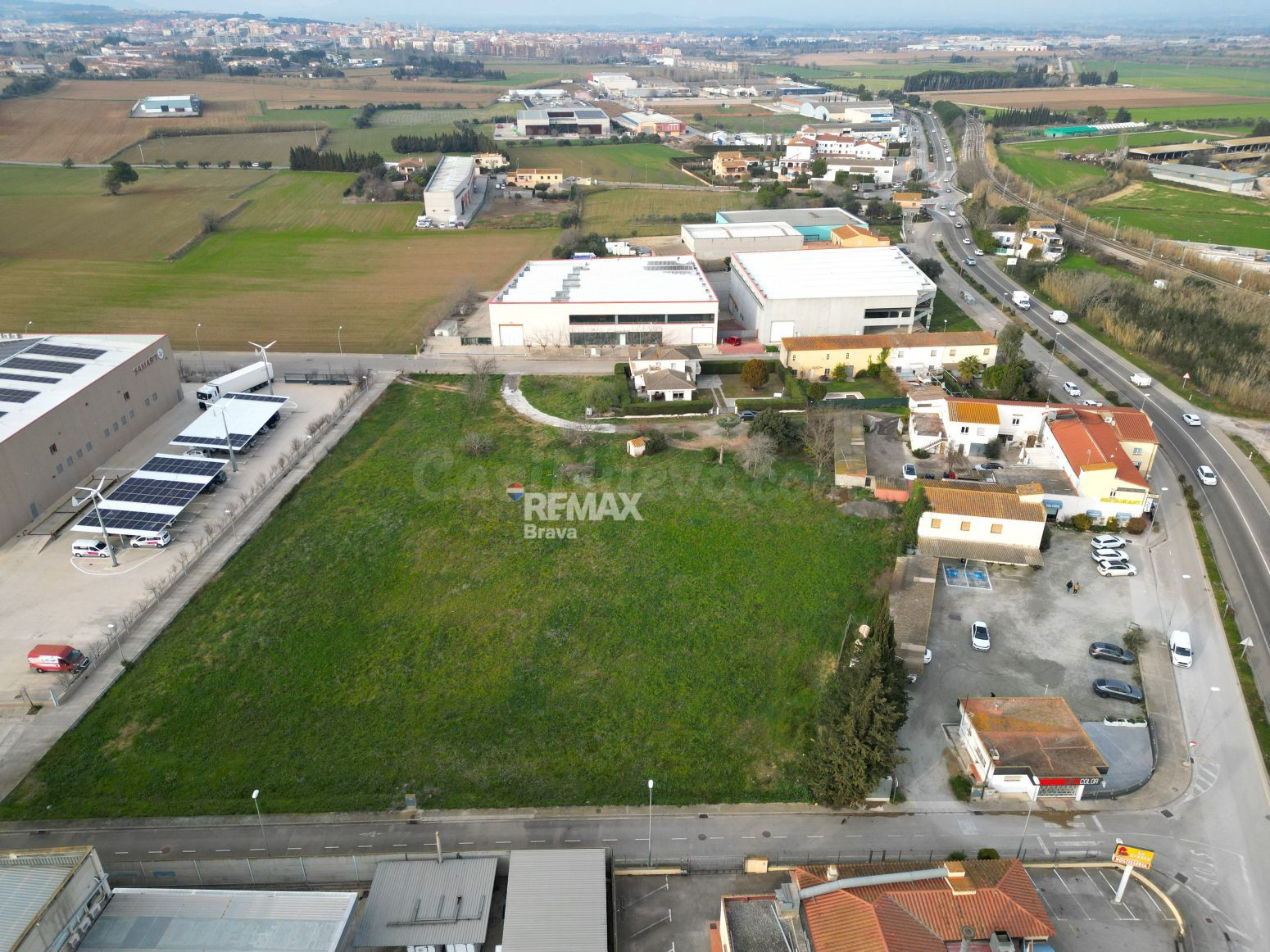 Figueres, Vilafant | Gran oportunidad de inversión: solar co - foto 2