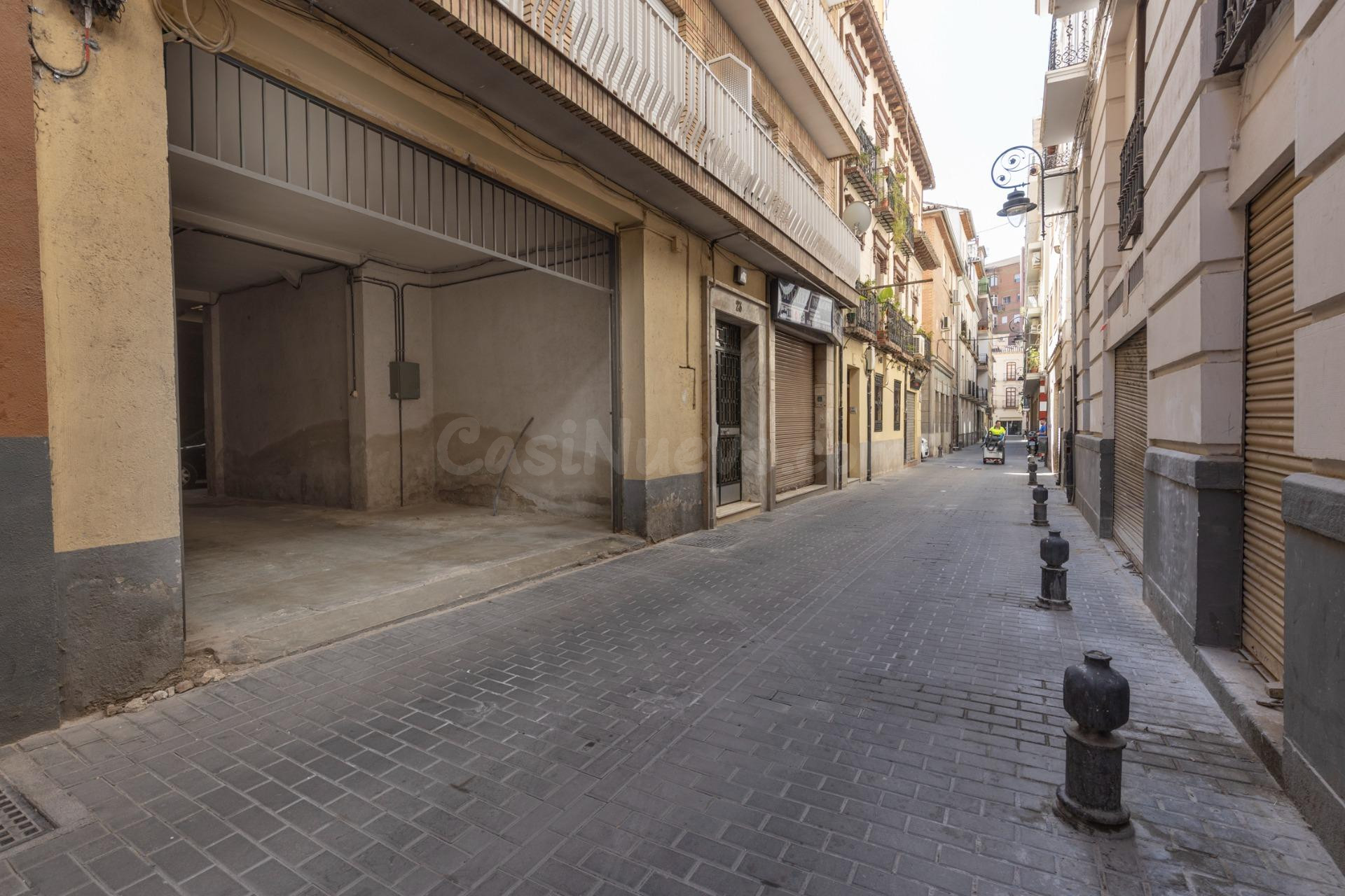 Garaje en Carrera de la Virgen