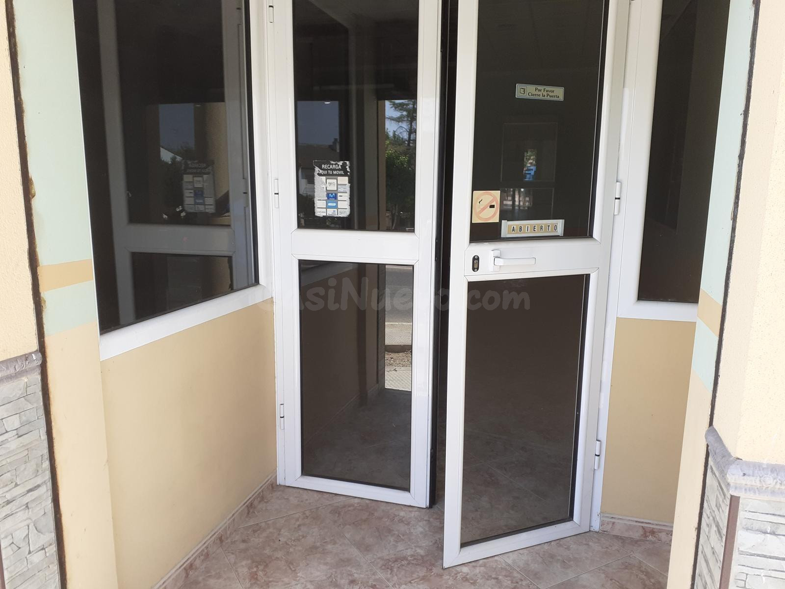Local comercial 82m² en venta - Andalucia - foto 2