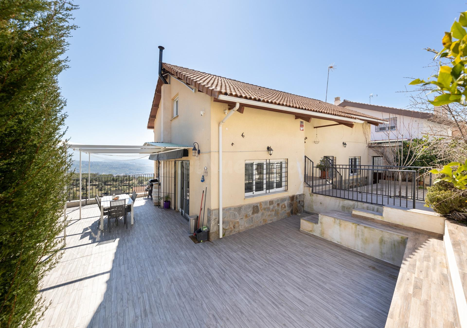 Bonita Casa en Nivar