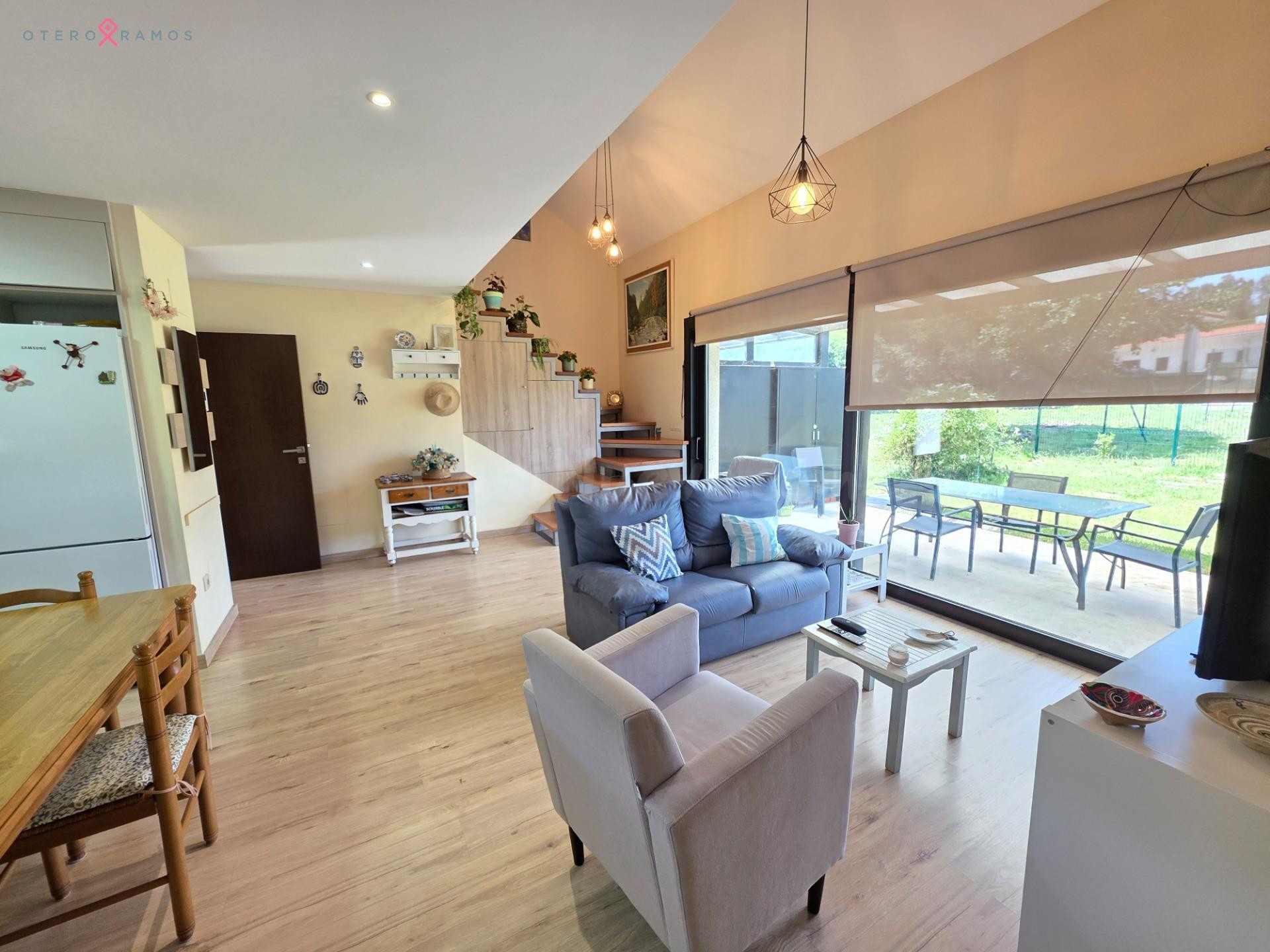 CHALET INDEPENDIENTE EN VENTA EN BASTAVALIÑOS, BRIÓN - foto 4
