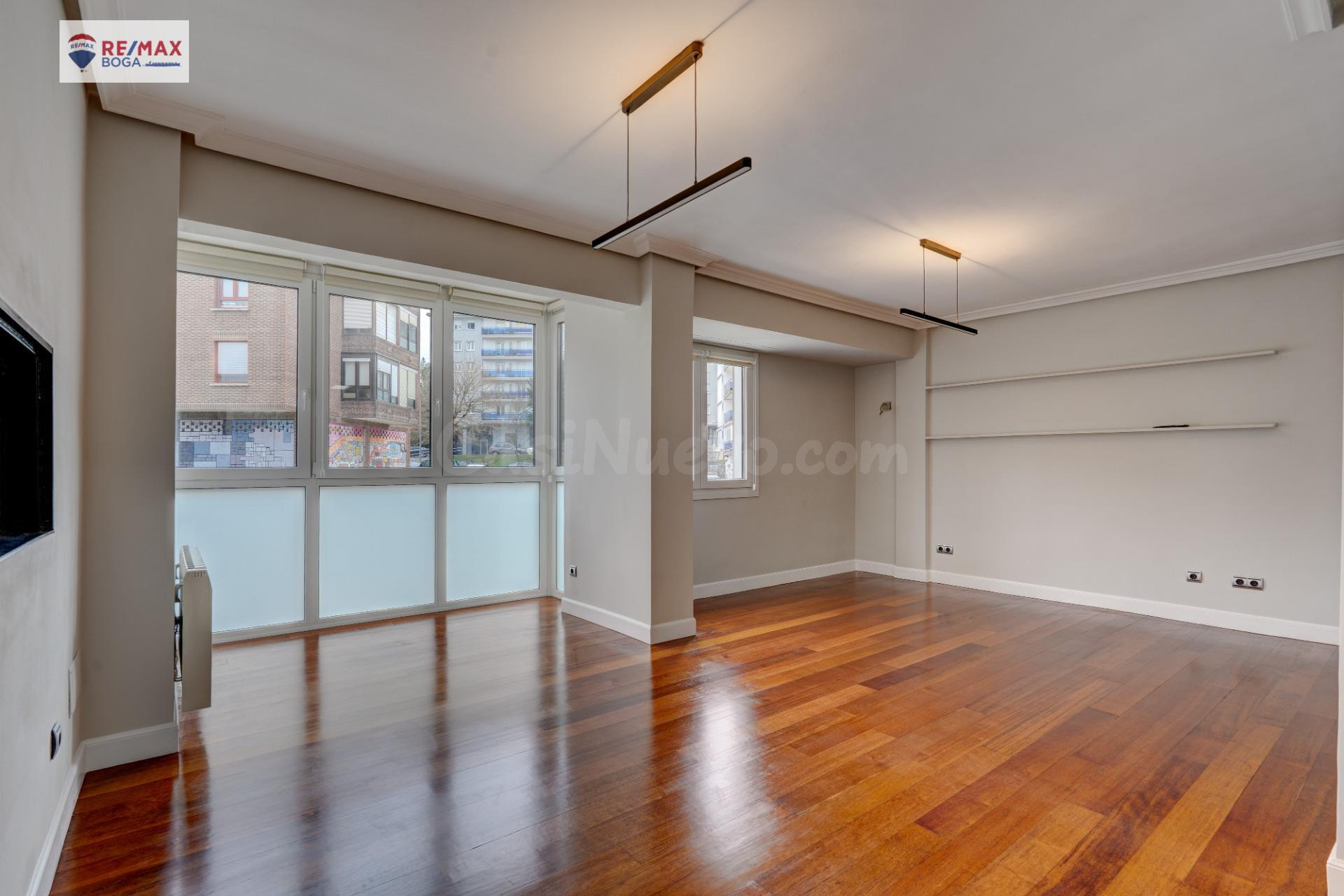VIVIENDA LUMINOSA, en la zona de Azken Portu Goian en ZARAUTZ.