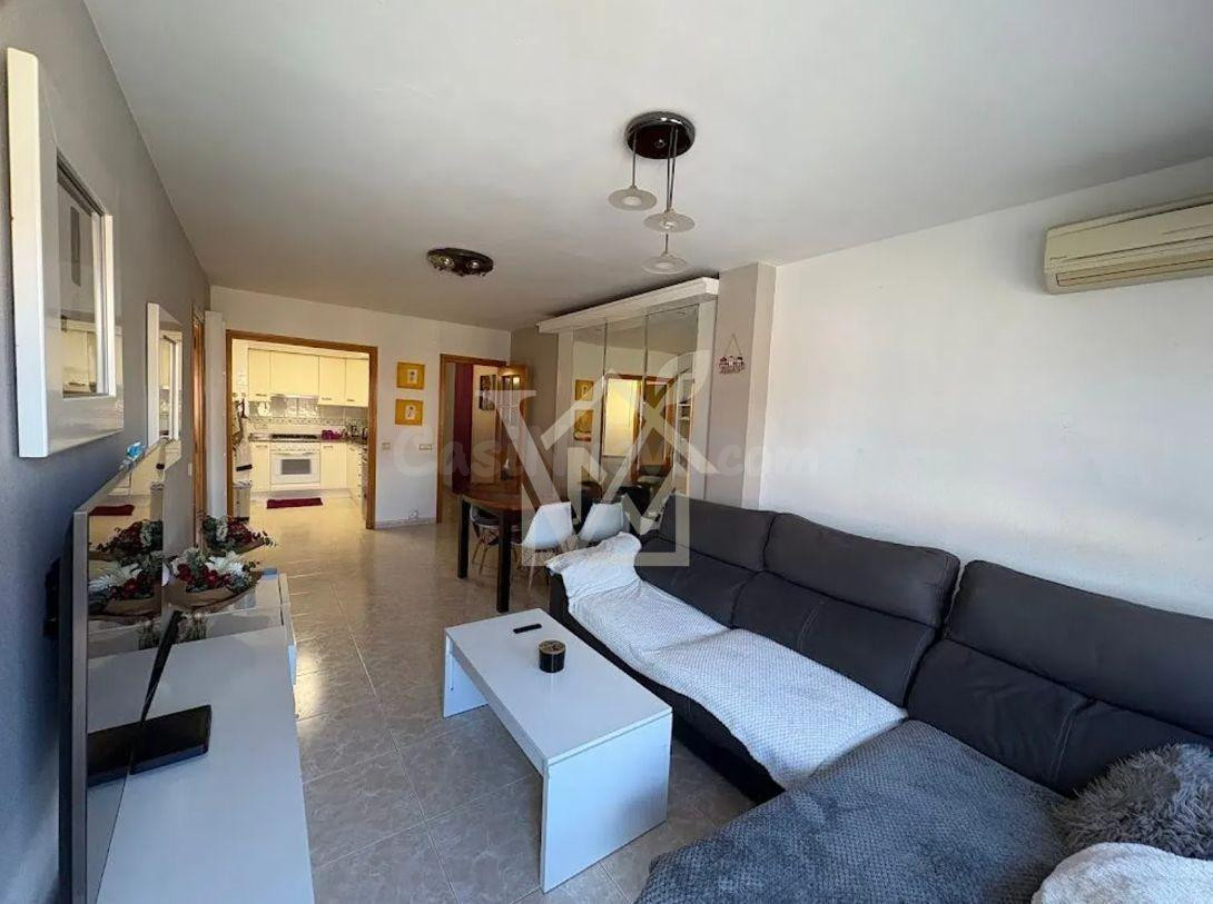 Amplio piso de 119 m2 con terraza, garaje y ascensor - foto 5