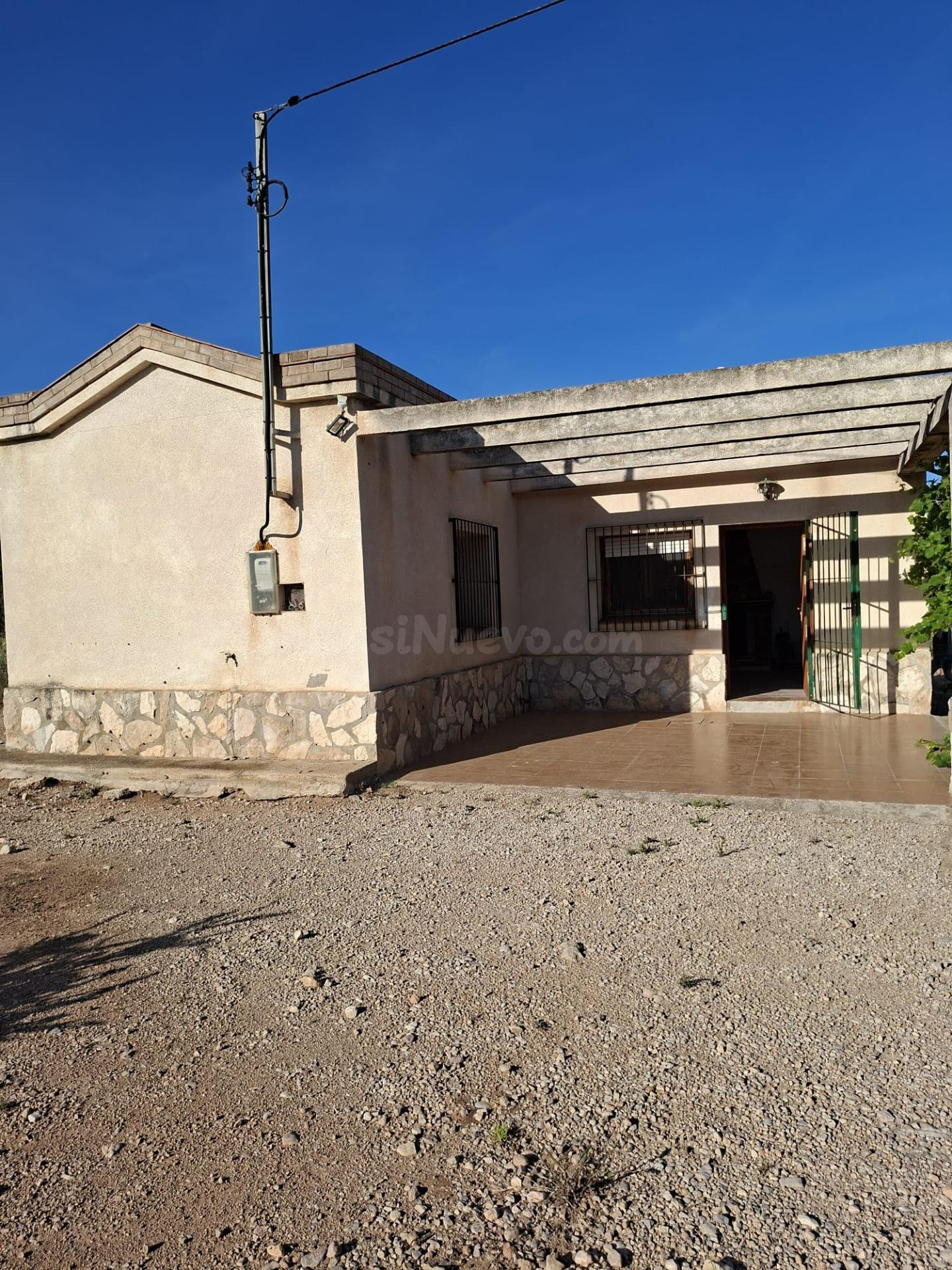 Amplia Finca de Oportunidad: Terreno rustico con casa  en Ve - foto 2