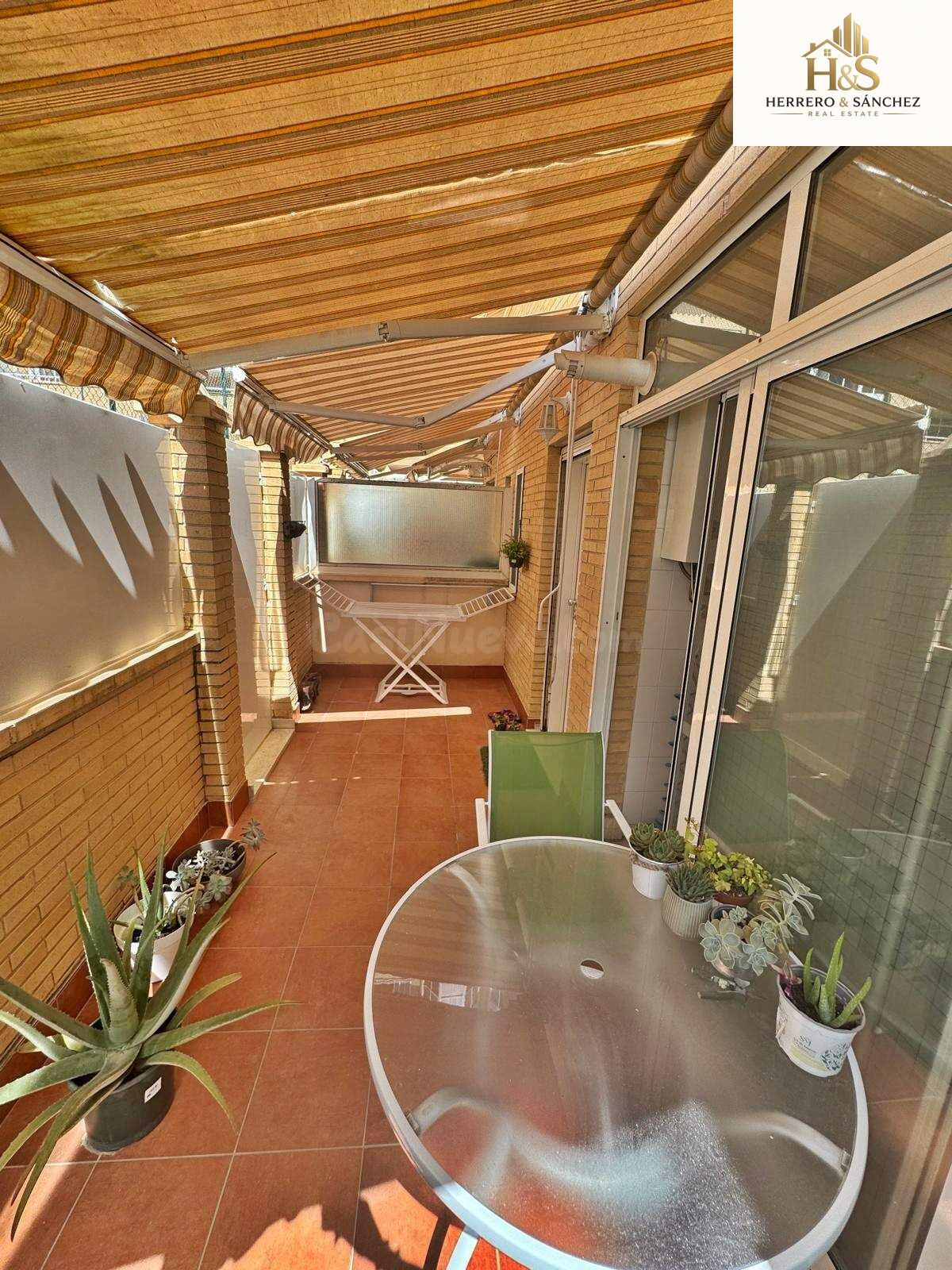 TRÍPLEX DE LUJO EN URBANIZACIÓN VILLA TERESA – SAN GABRIEL – - foto 2