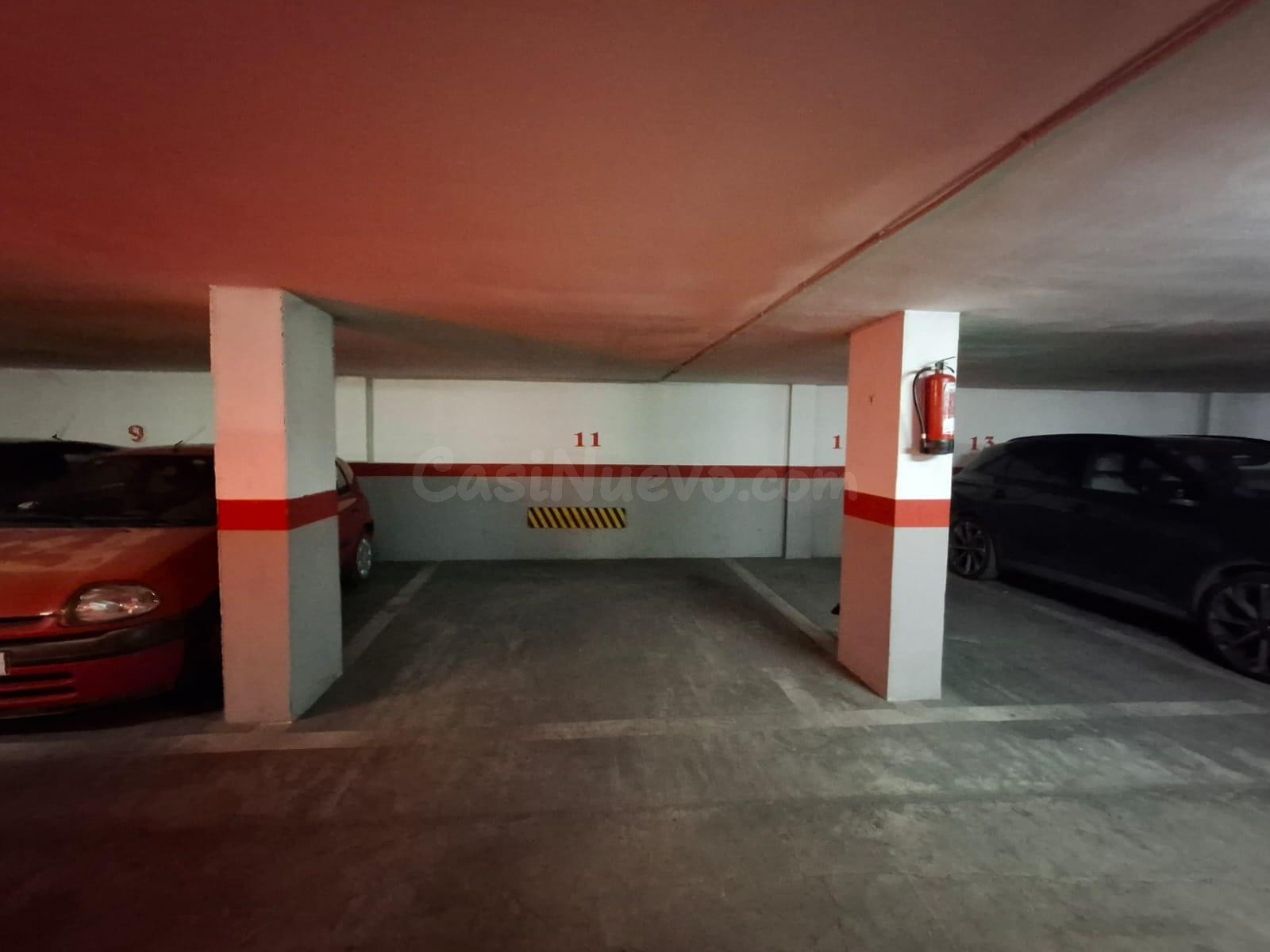 GARAJE EN CALLE SAN CRISTOBAL, MUY CENTRICO