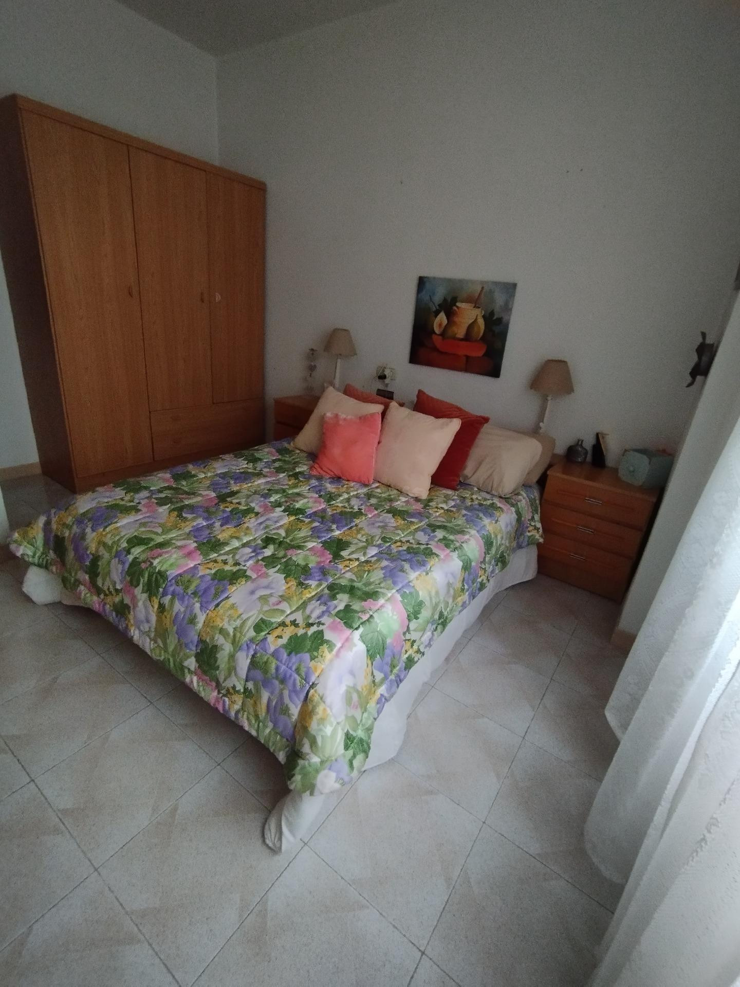CO-LIVING EN AYORA - PRECIO 300 EUROS POR habitación, CON GA - foto 5