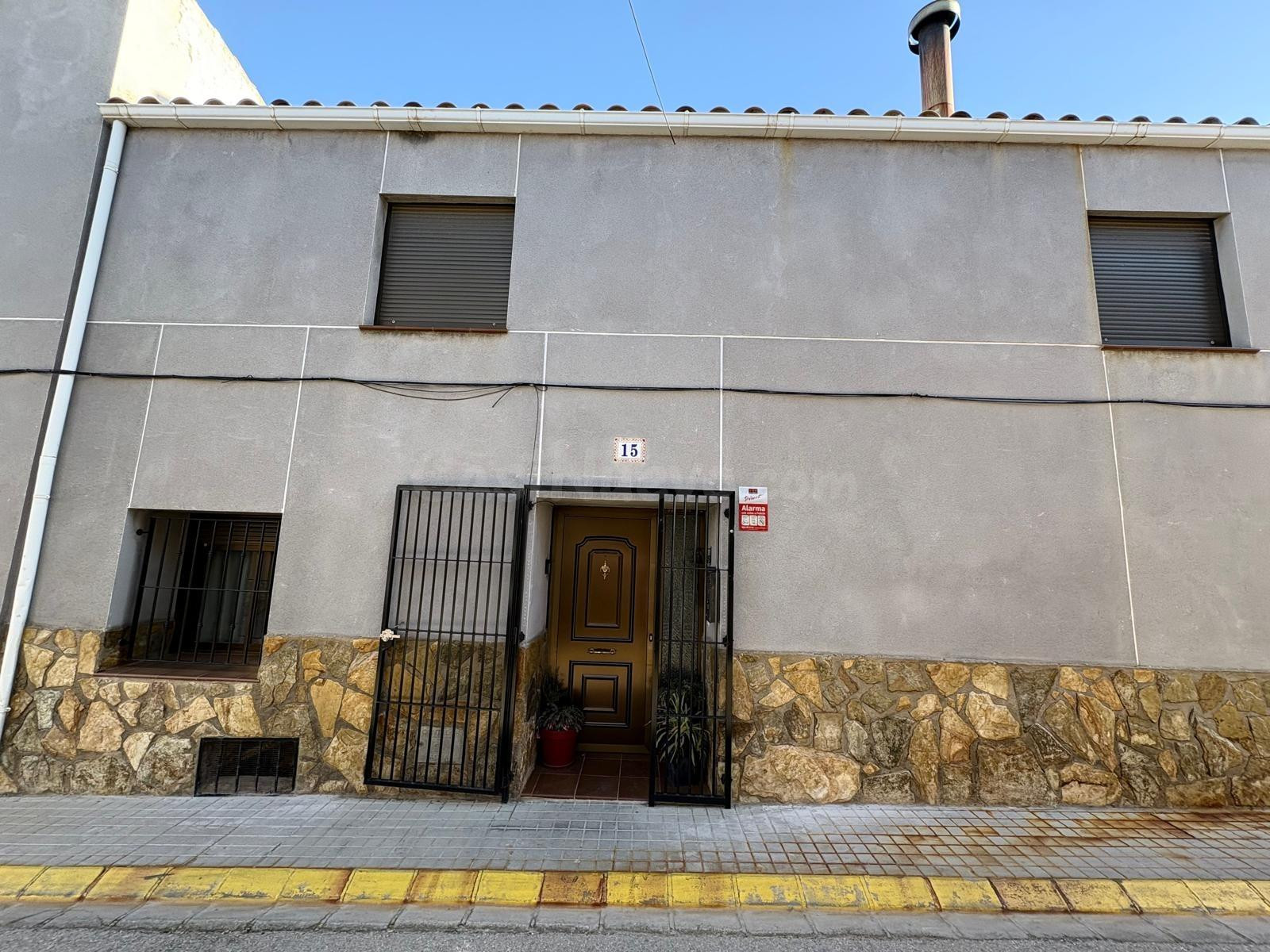 DOS CASAS A LA VENTA EN ALPERA