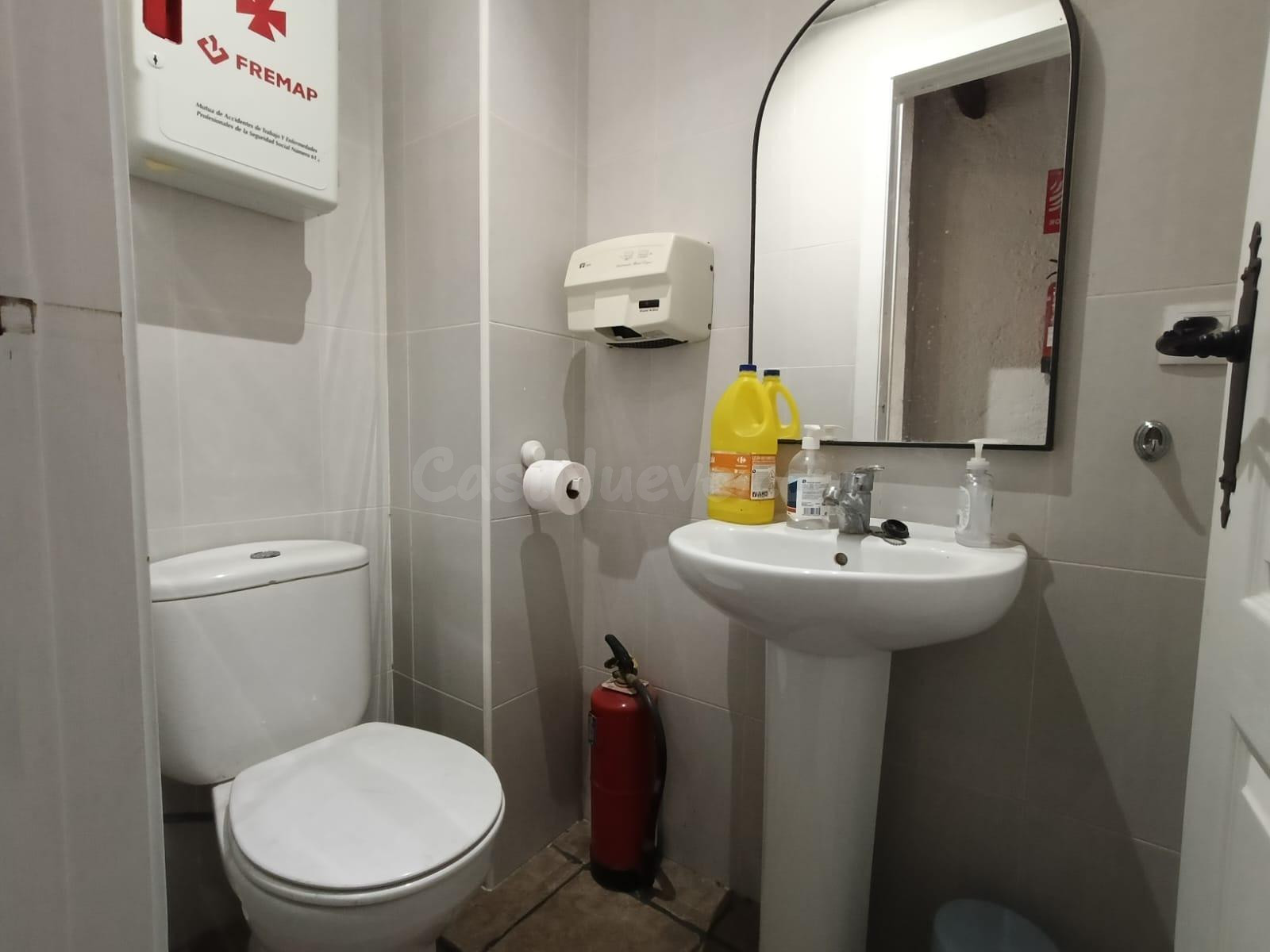 Local comercial en alquiler en Vilafranca del Penedès - foto 4