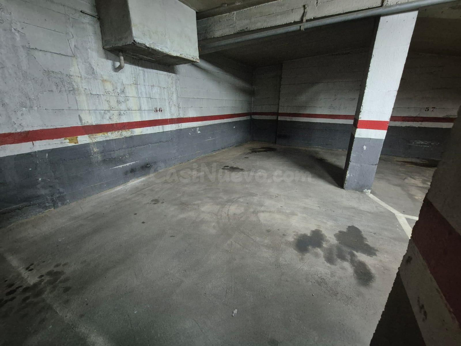 PARKING EN VENTA PARA COCHE PEQUEÑO EN CALLE EL.LIPSE 15 (Pubilla Casas) HOSPITALET DE LLOBREGAT