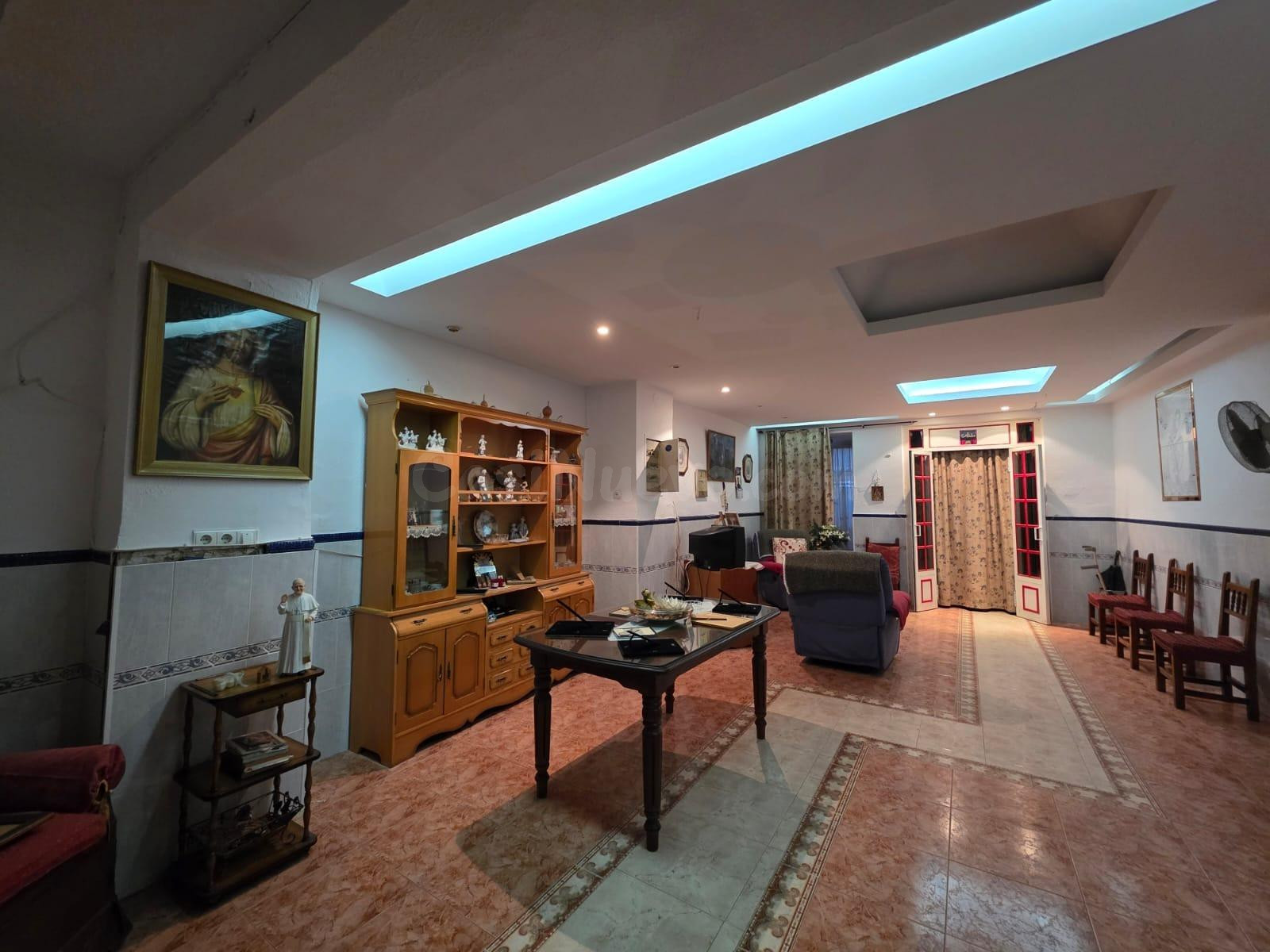 EN EXCLUSIVA AMPLIA CASA EN LA ZONA CENTRO DE BENAMEJI¡¡¡¡¡¡ - foto 4