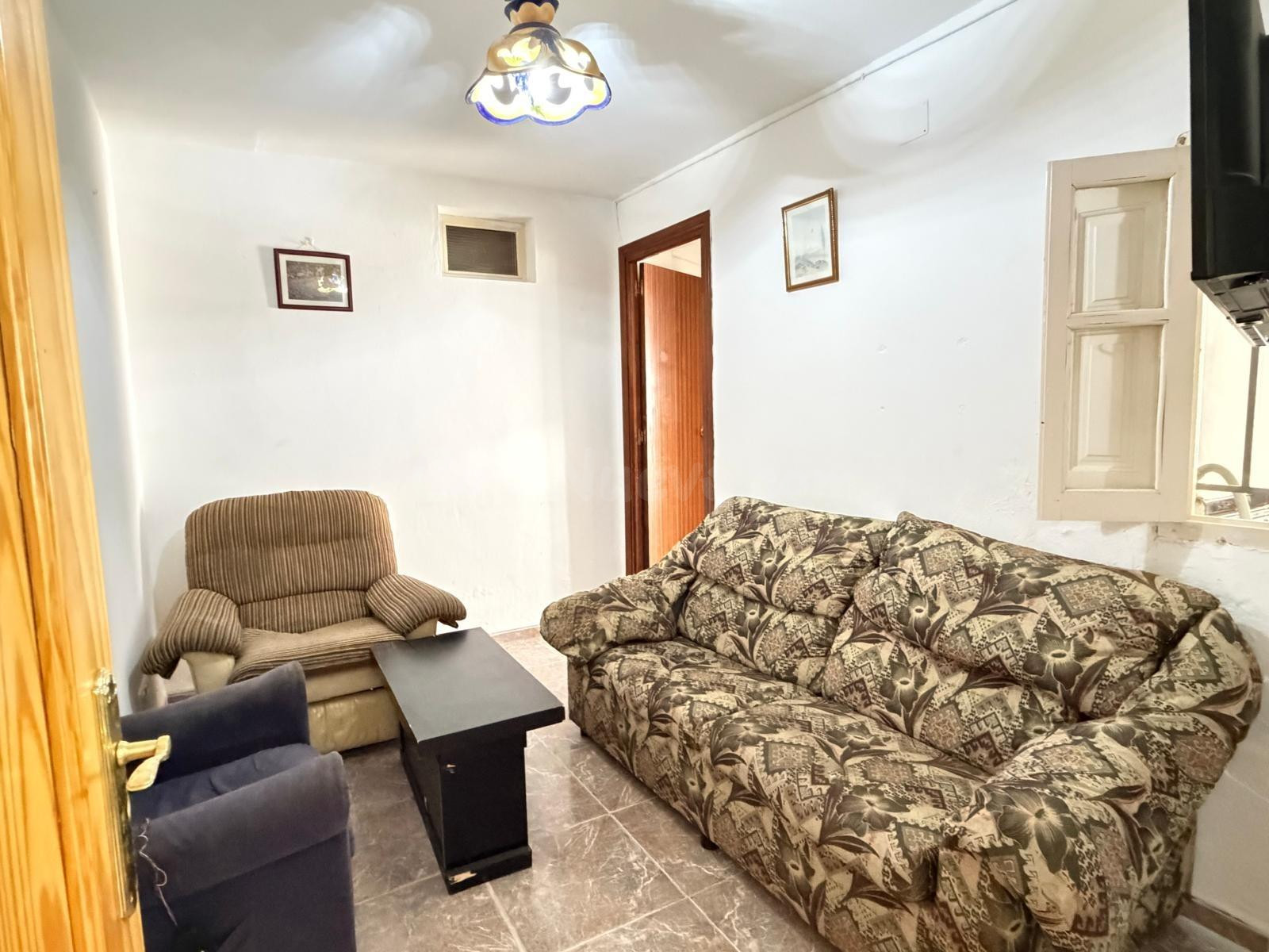 EN EXCLUSIVA CASA EN PLANTA BAJA EN VILLANUEVA DE ALGAIDAS¡¡ - foto 4