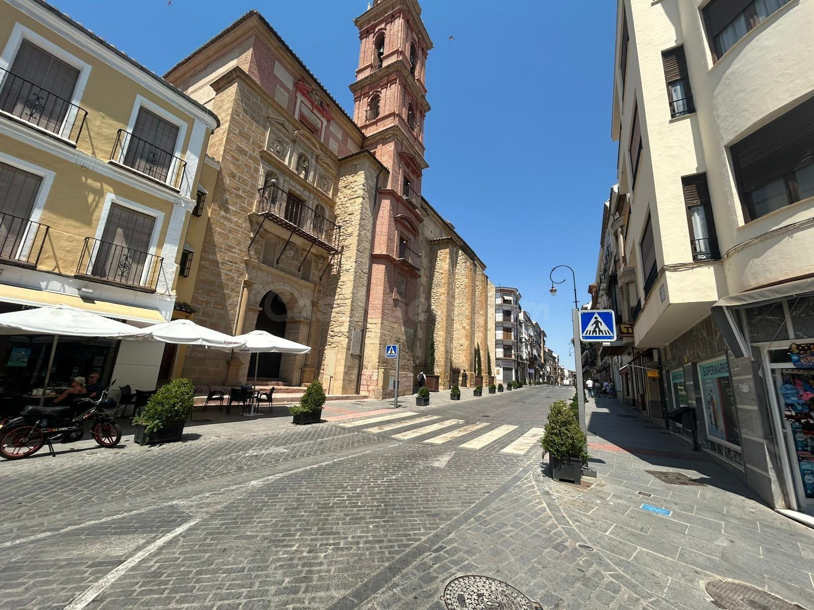 LOCAL CENTRICO CON PROYECTO PARA CONVERTIRLO EN VIVIENDA¡¡¡¡¡¡¡
