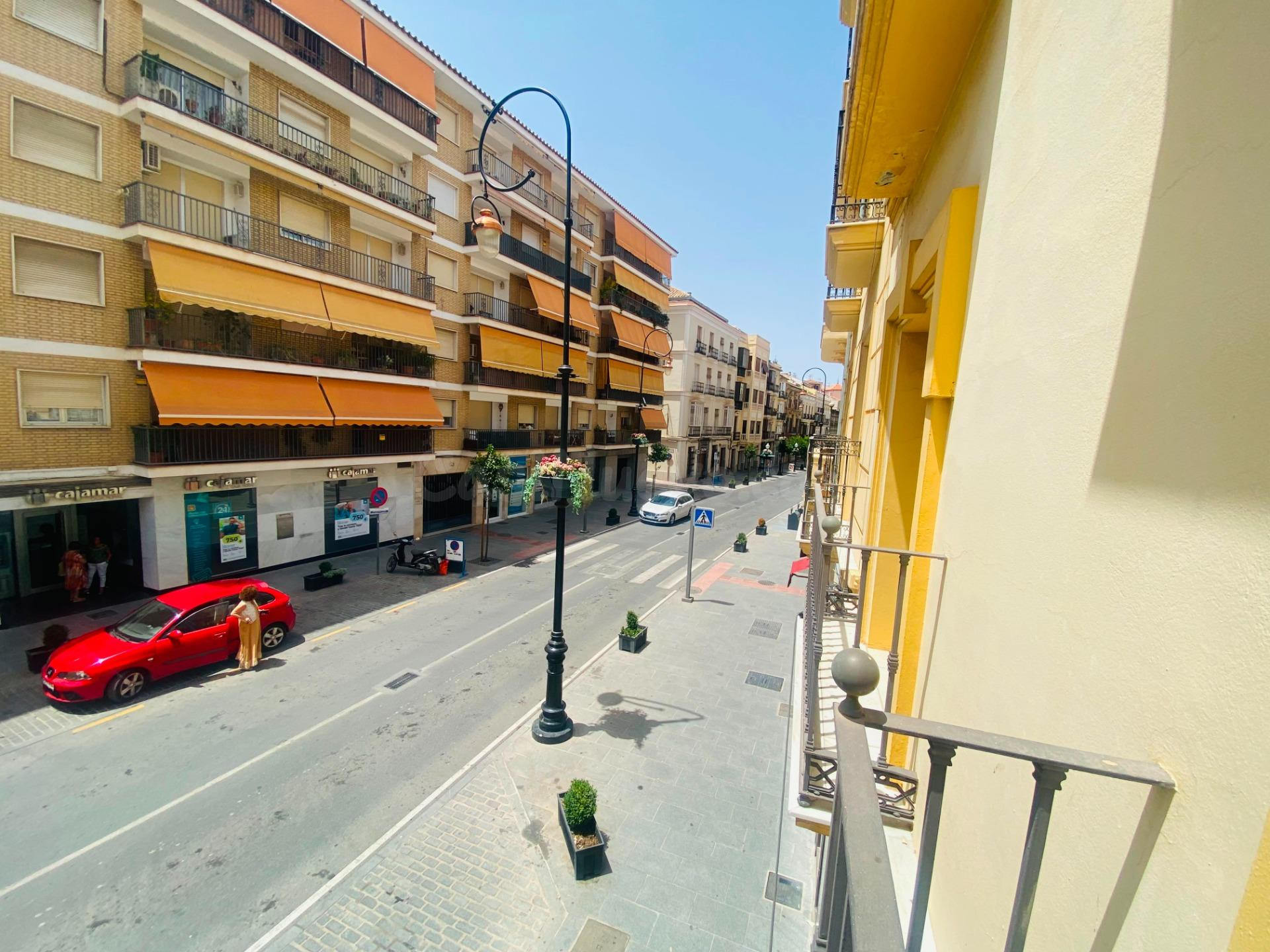 LOCAL EN ALQUILER EN PLENA CALLE INFANTE DON FERNANDO¡¡¡¡¡¡¡