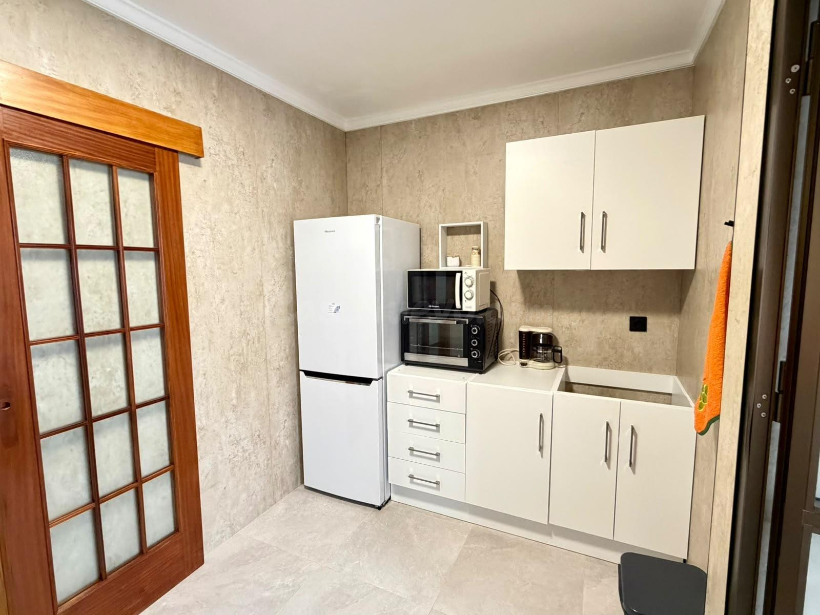 Amplio Piso en el Corazón de Antequera - Alquiler a €1200 o  - foto 4