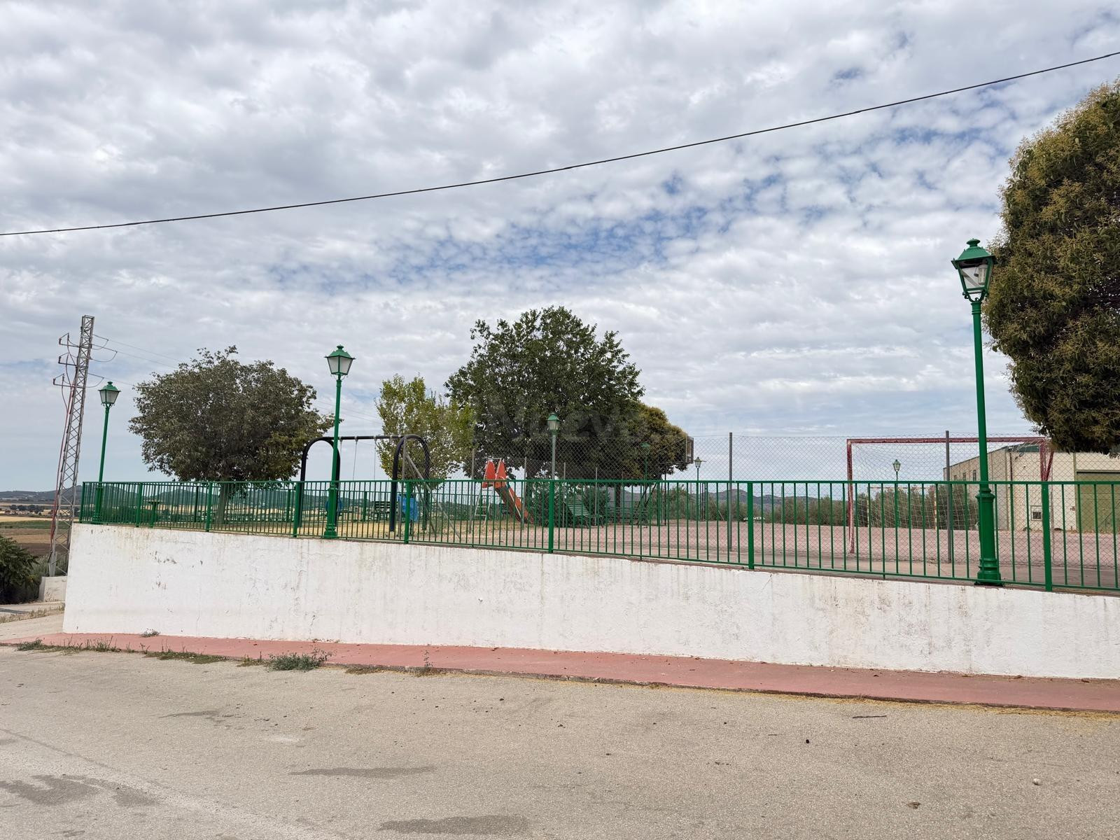 PARCELA EN ARCHIDONA CON PROYECTO PARA VIVIENDA¡¡¡¡¡¡ - foto 3