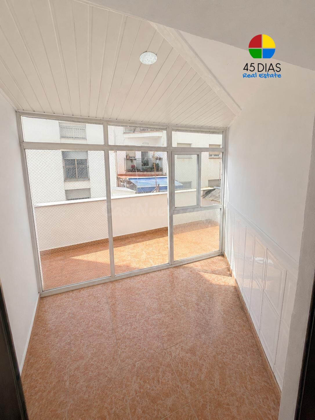 Planta baja reformada 3 habitaciones en Santa Coloma de Gramenet