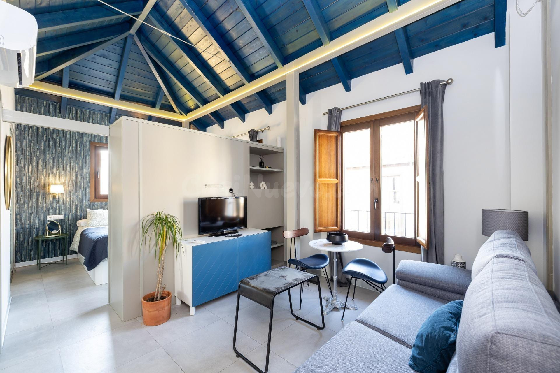ÁTICO CON TERRAZA Y VISTAS ESPECTACULARES EN CALLE ELVIRA