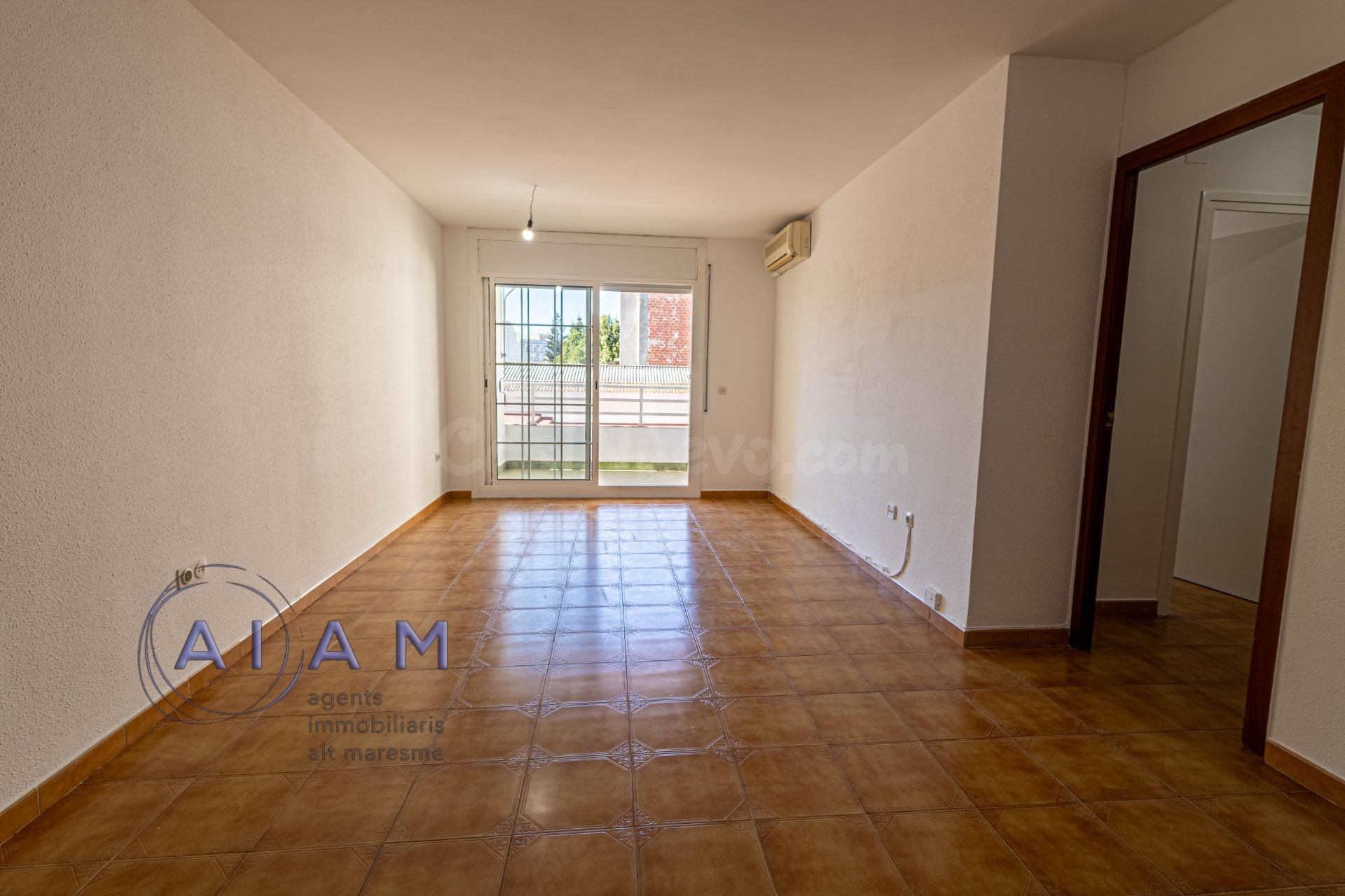 Piso muy céntrico con 4 habitaciones