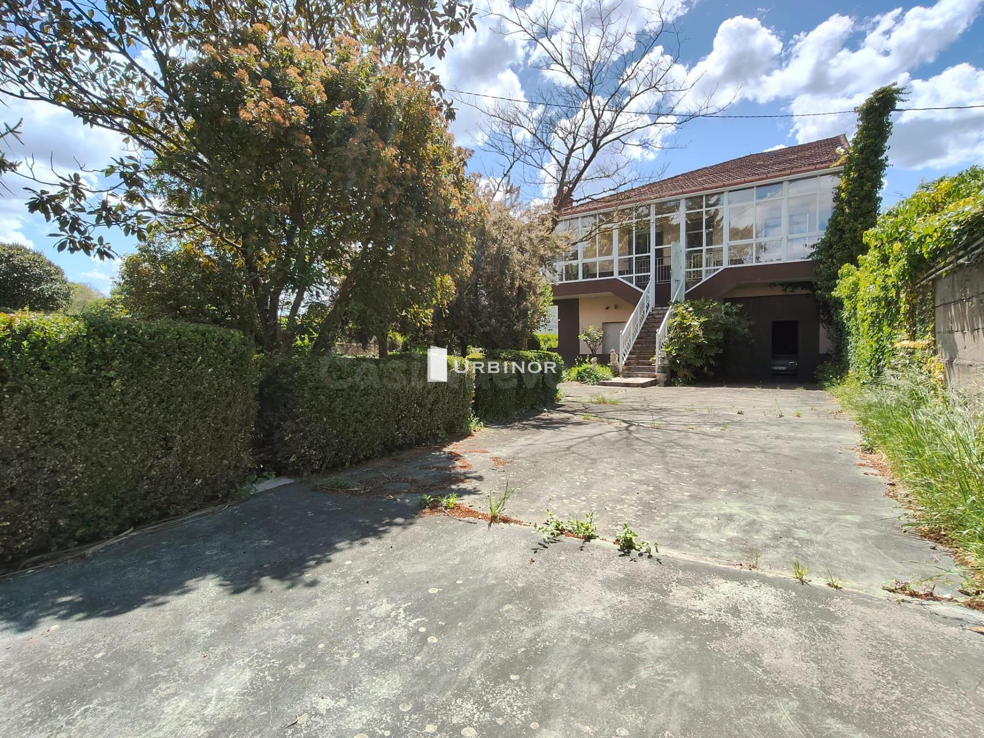 Casa con finca y garaje para 3 coches en Trasmiras. - foto 4