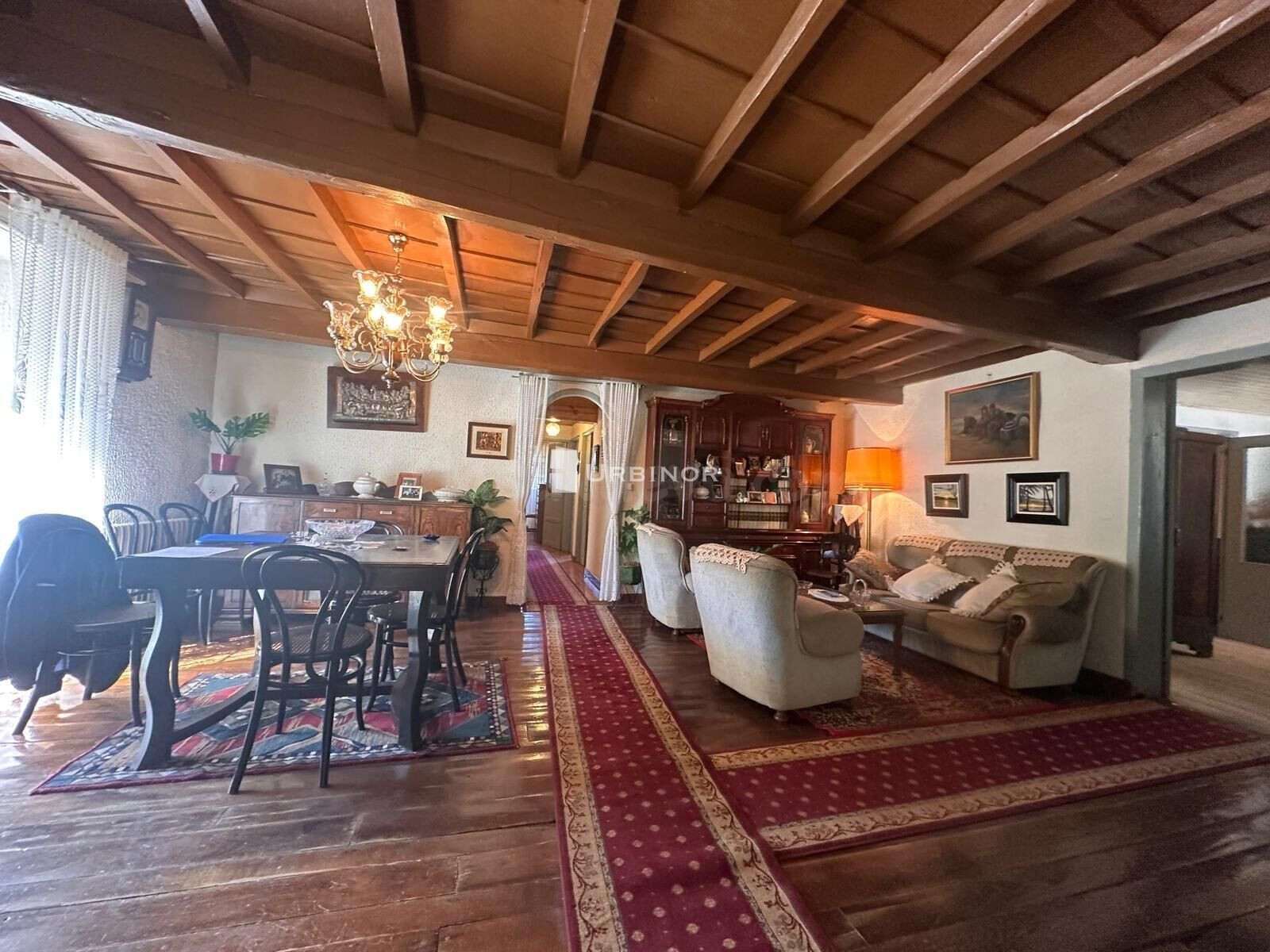 CASA singular de labranza, amplia. En plena Ribeira Sacra – 