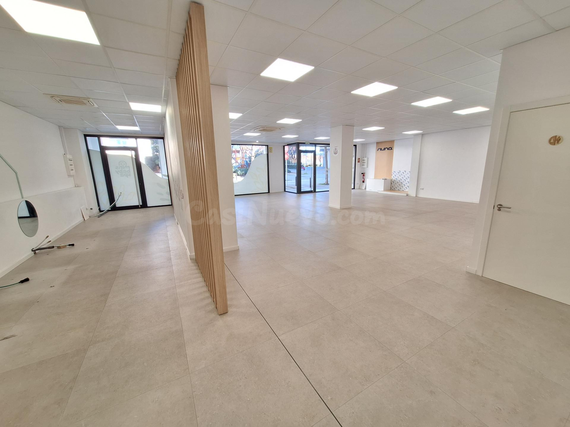 LOCAL TOTALMENT ACONDICIONAT - foto 2