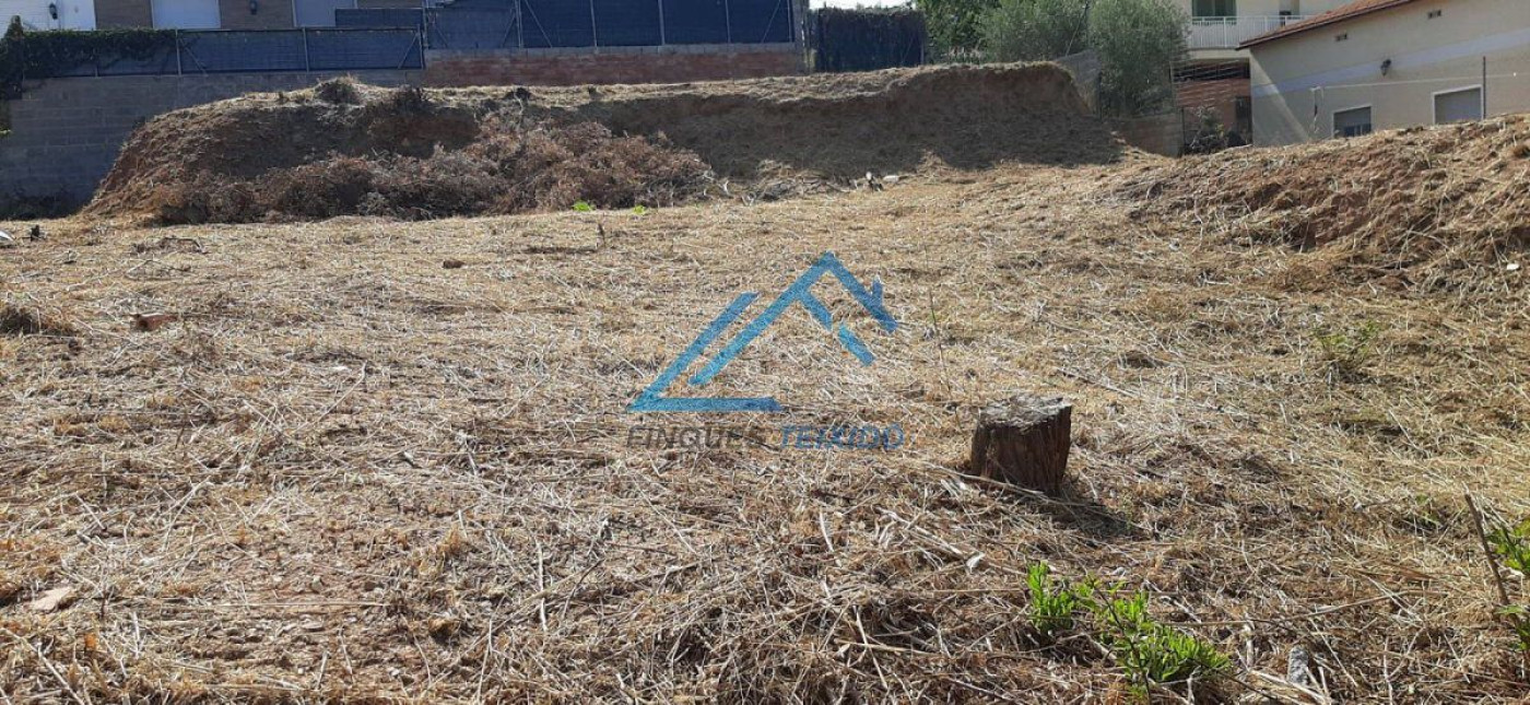 PARCELA EN VENTA EN CAN MUSARRO, PIERA - foto 4