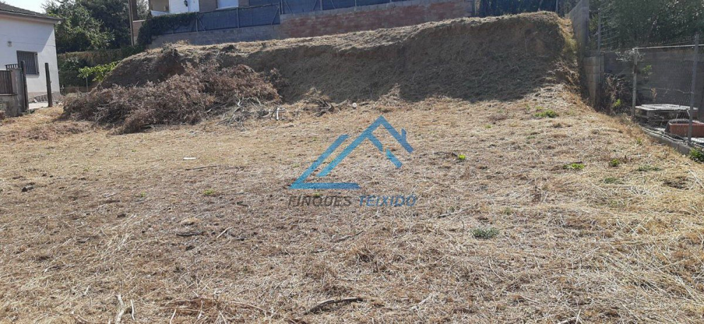 PARCELA EN VENTA EN CAN MUSARRO, PIERA - foto 5