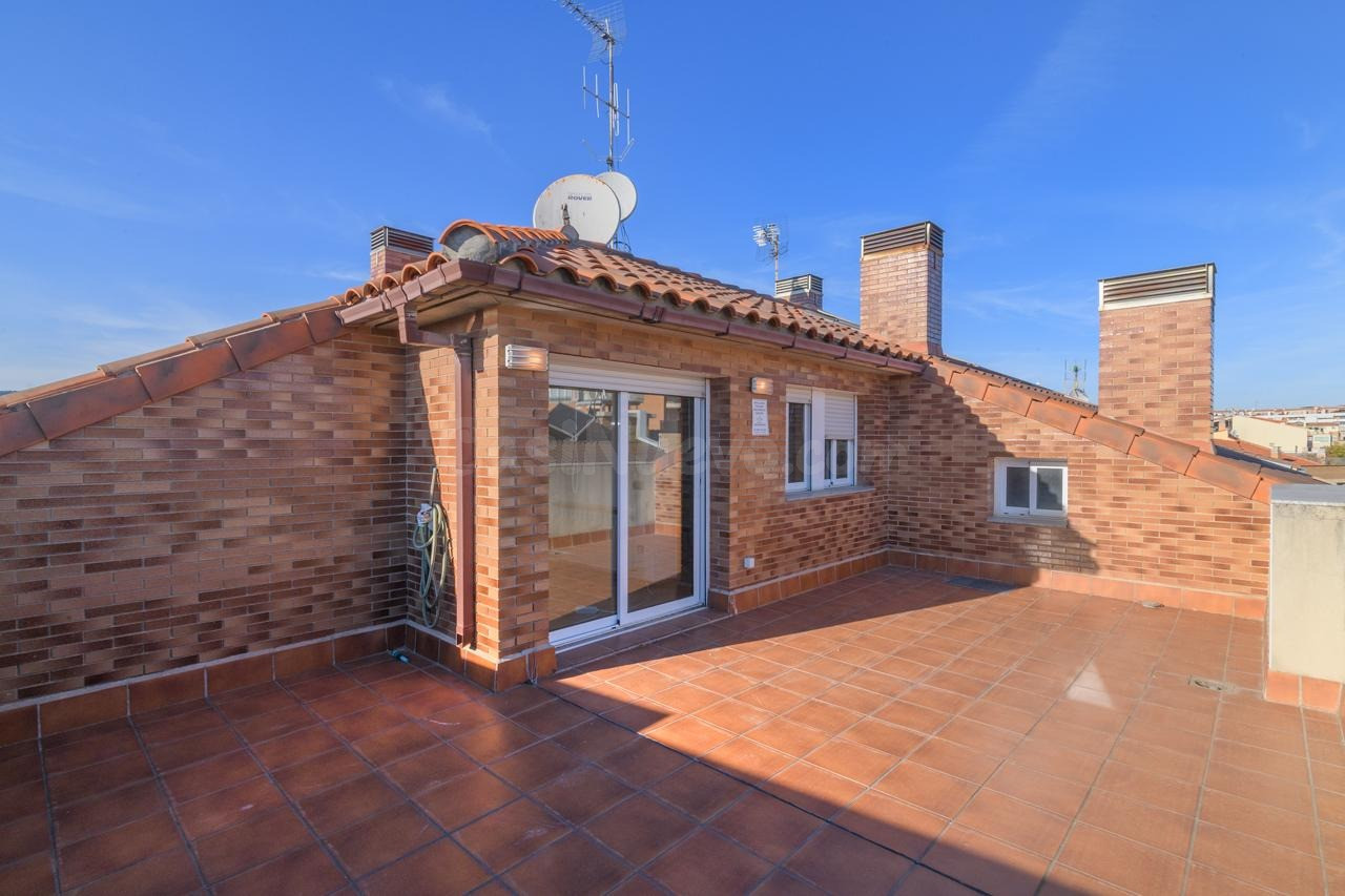 DÚPLEX EN MANRESA