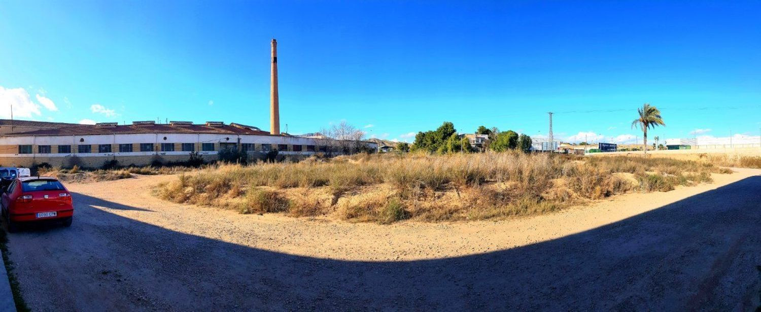 Terreno rural en alquiler - MERCADONA