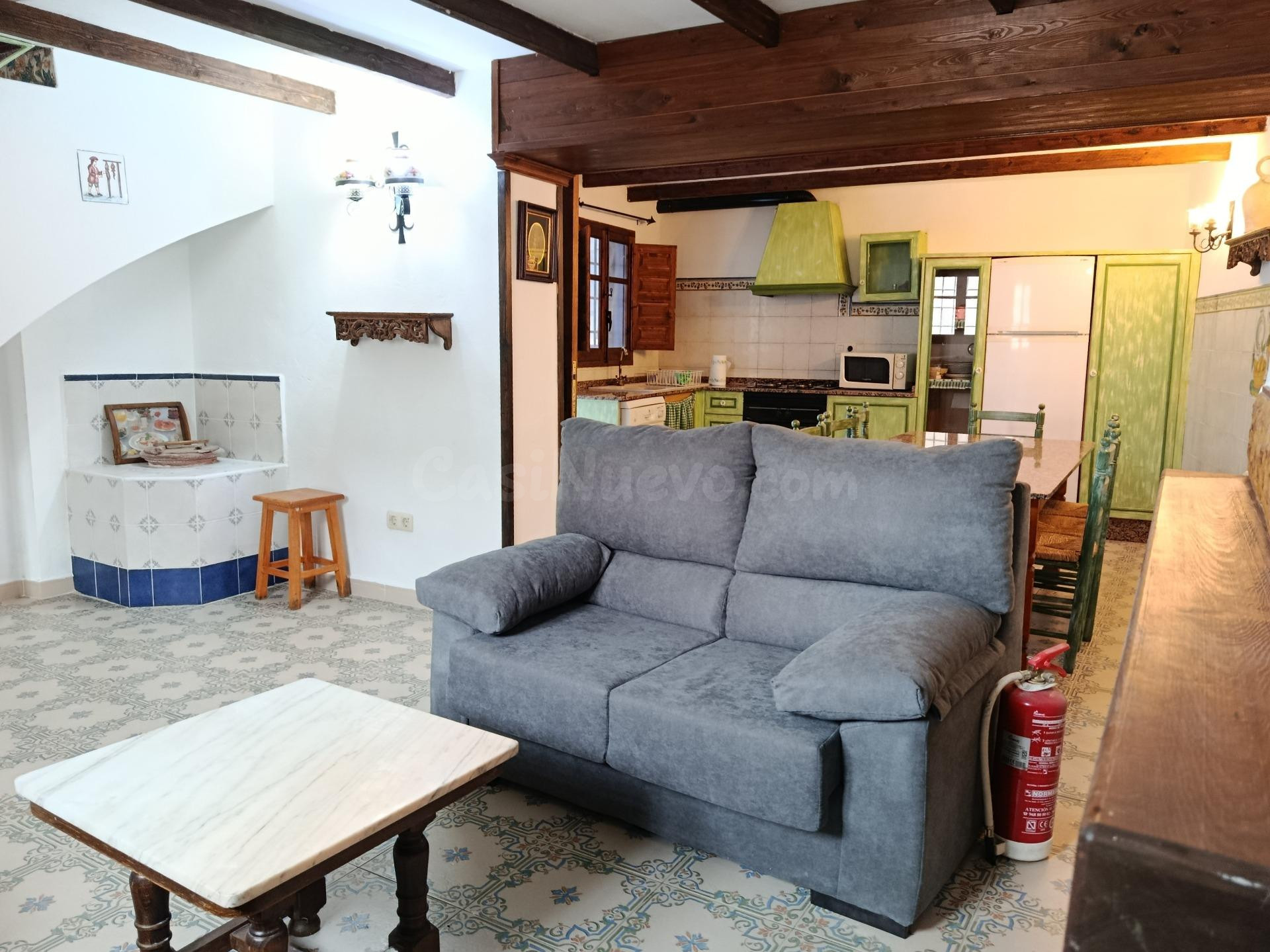 Dos casas, con sala de Jacuzzi y reformada a la venta en La  - foto 3