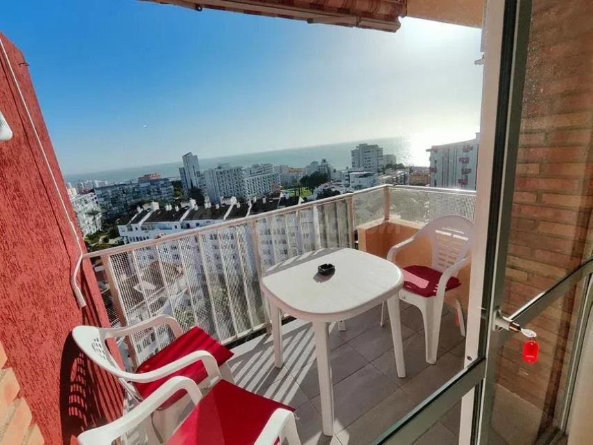 ✨ Estudio luminoso con licencia turística en Benalmádena ✨