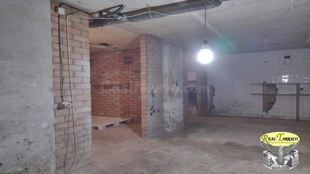 SE VENDE LOCAL COMERCIAL EN PLENA CALLE MAYOR DE VIMBODÍ (TARRAGONA)!
