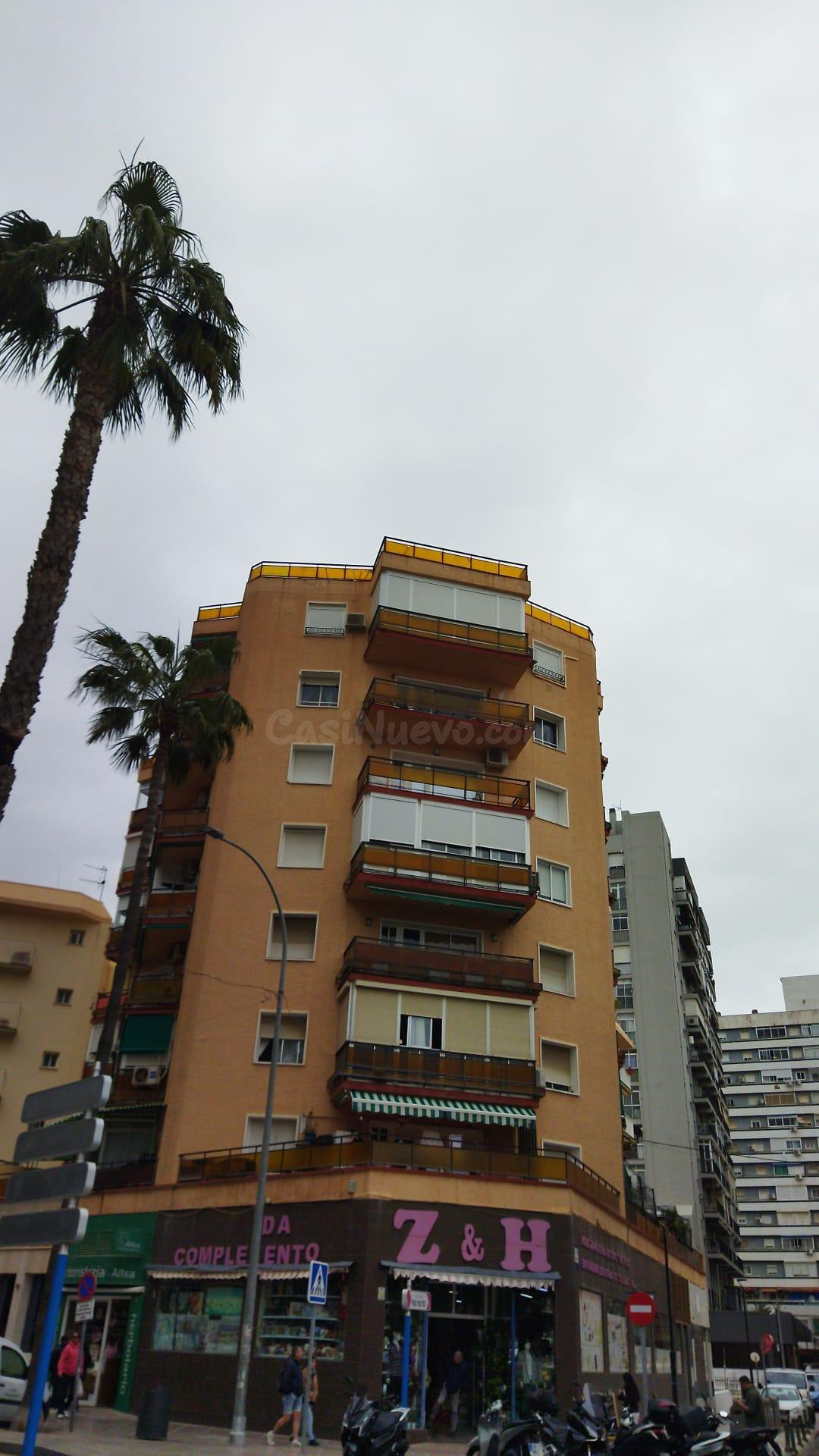 Piso de un dormitorio en el centro, totalmente reformado y amueblado con grandes calidades.